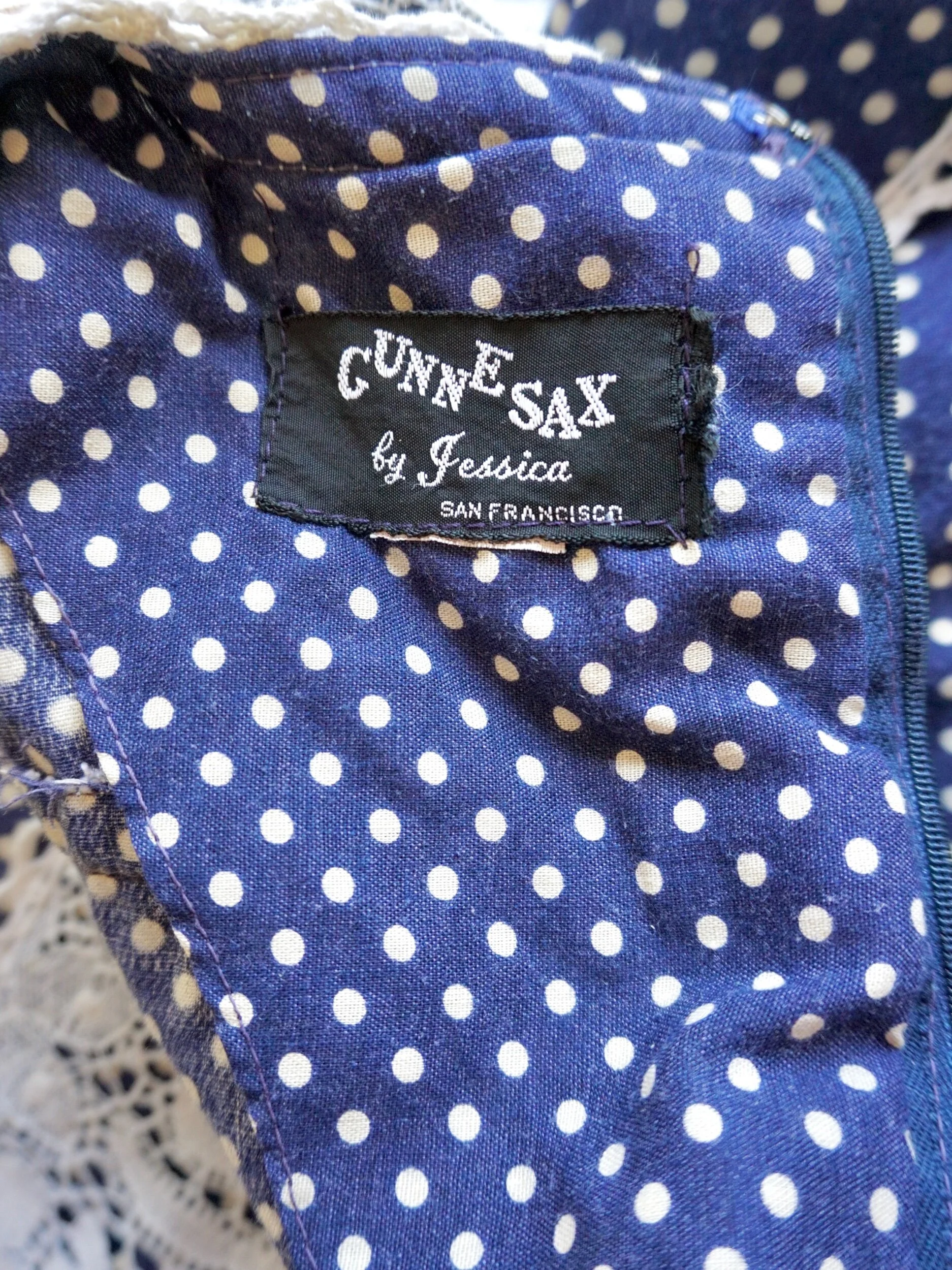 4FE61461-1396-4C71-B6C0-30A2EE942785