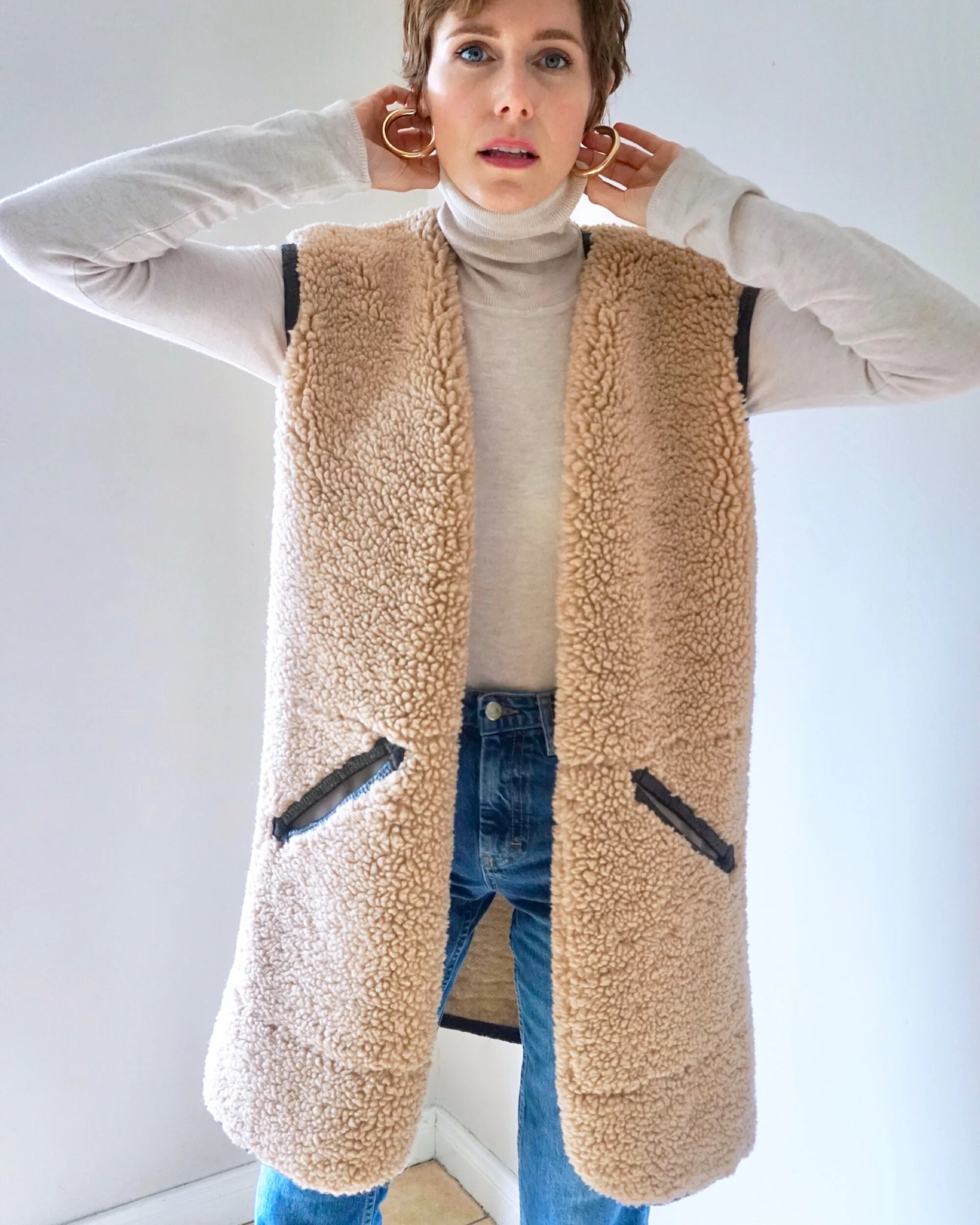 F6F4EB35-27EC-449C-A5A5-5BB0449FEB54