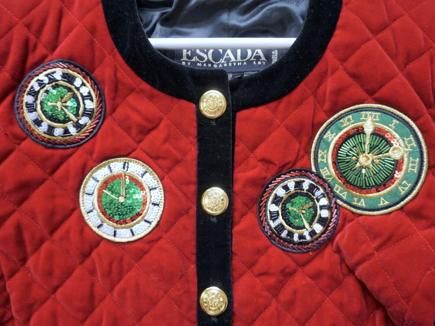 AF67F2AB-FA82-43BC-B2E6-0868952854FB