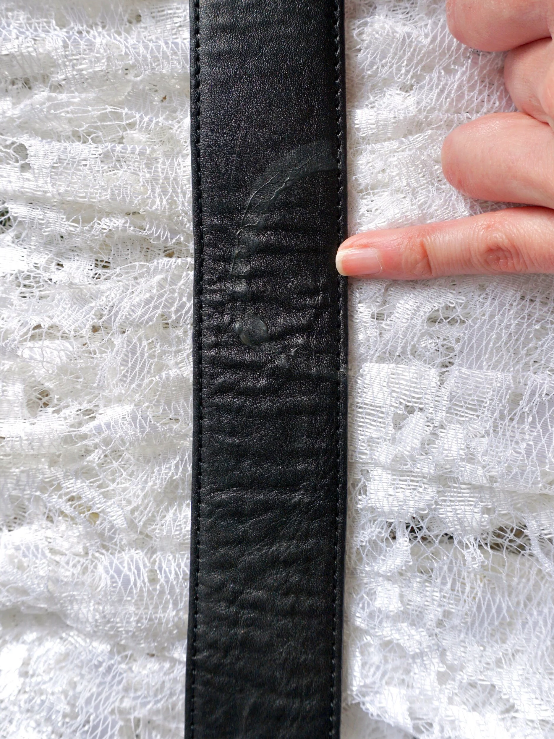 4A4D71B0-9EBB-4B32-928B-92F9F92AE366