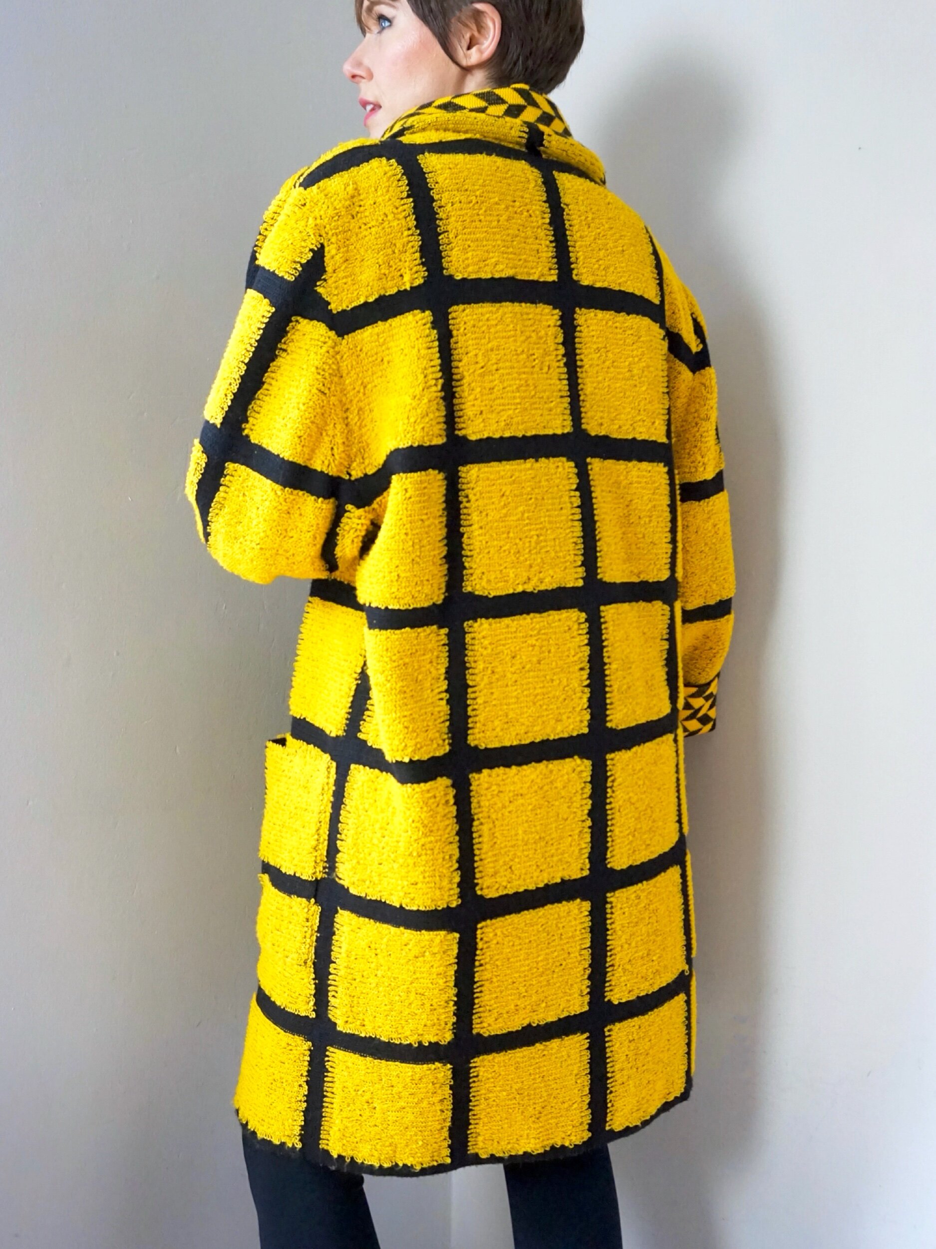 66F37B94-D940-421D-AC3D-5B6D9AB67BDC