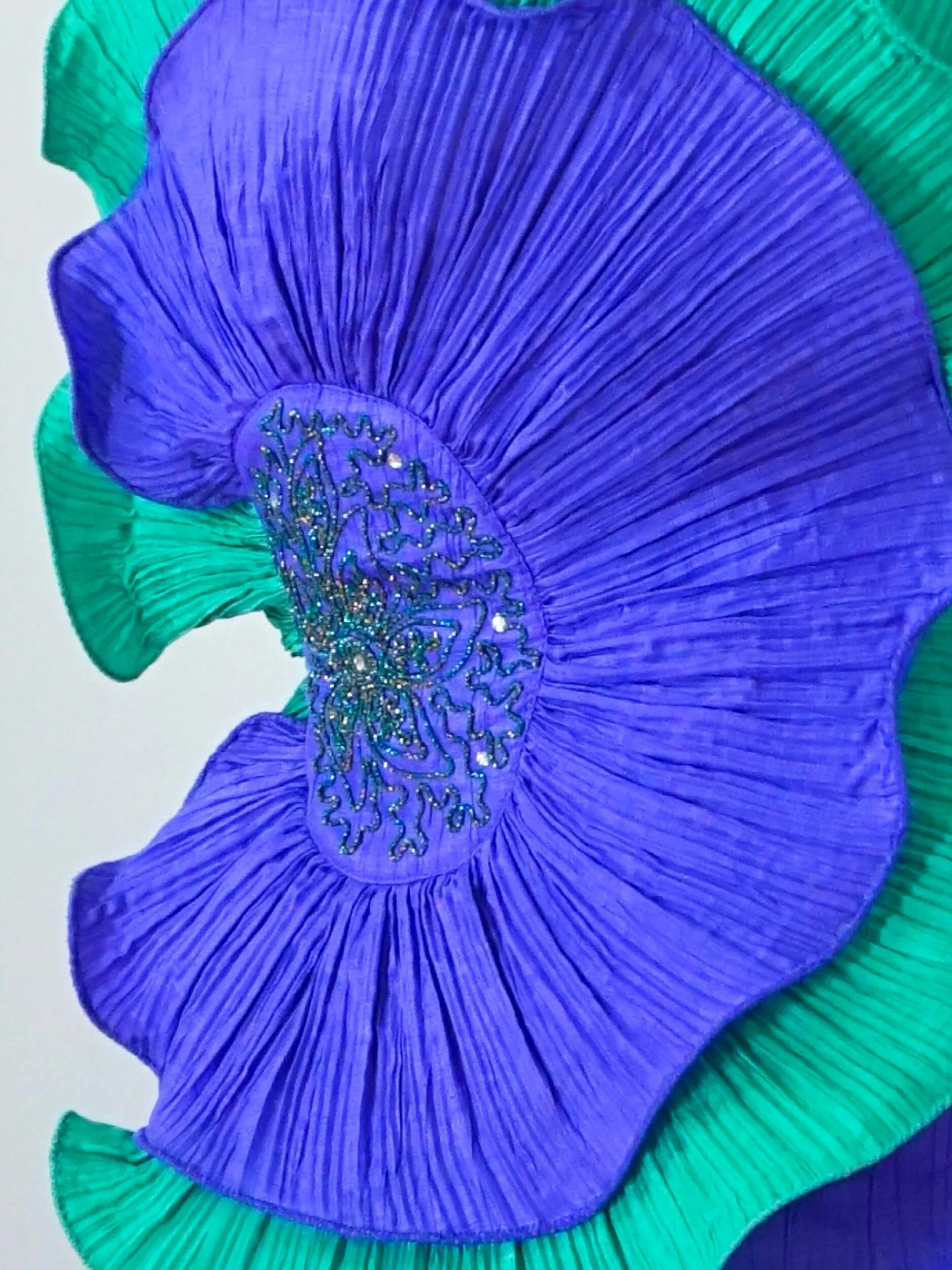 315319D0-4DCC-400D-94D5-FD948DF46D1D