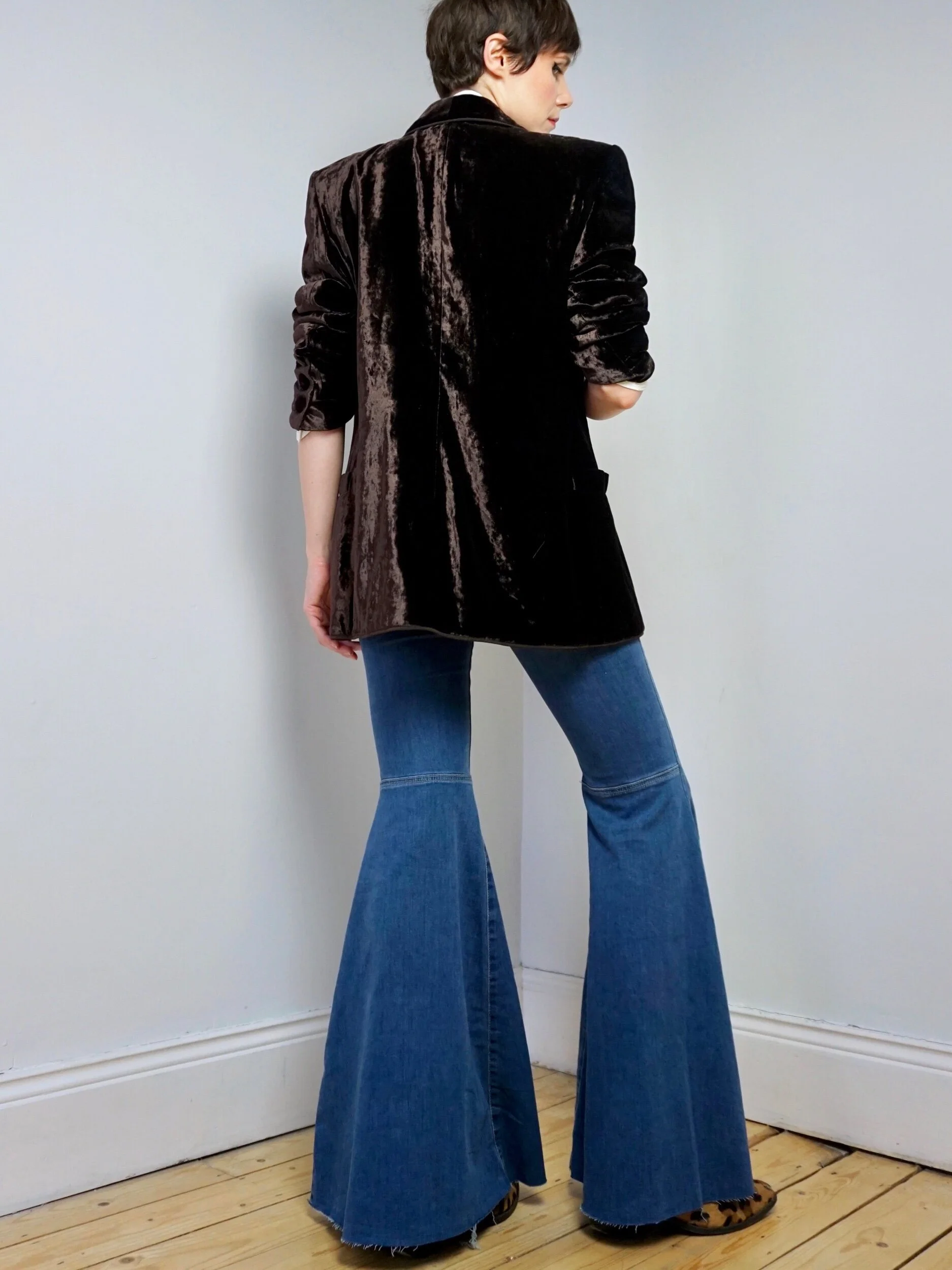 36B5CD3A-3C2E-453B-B17D-ECCB2F09F15B