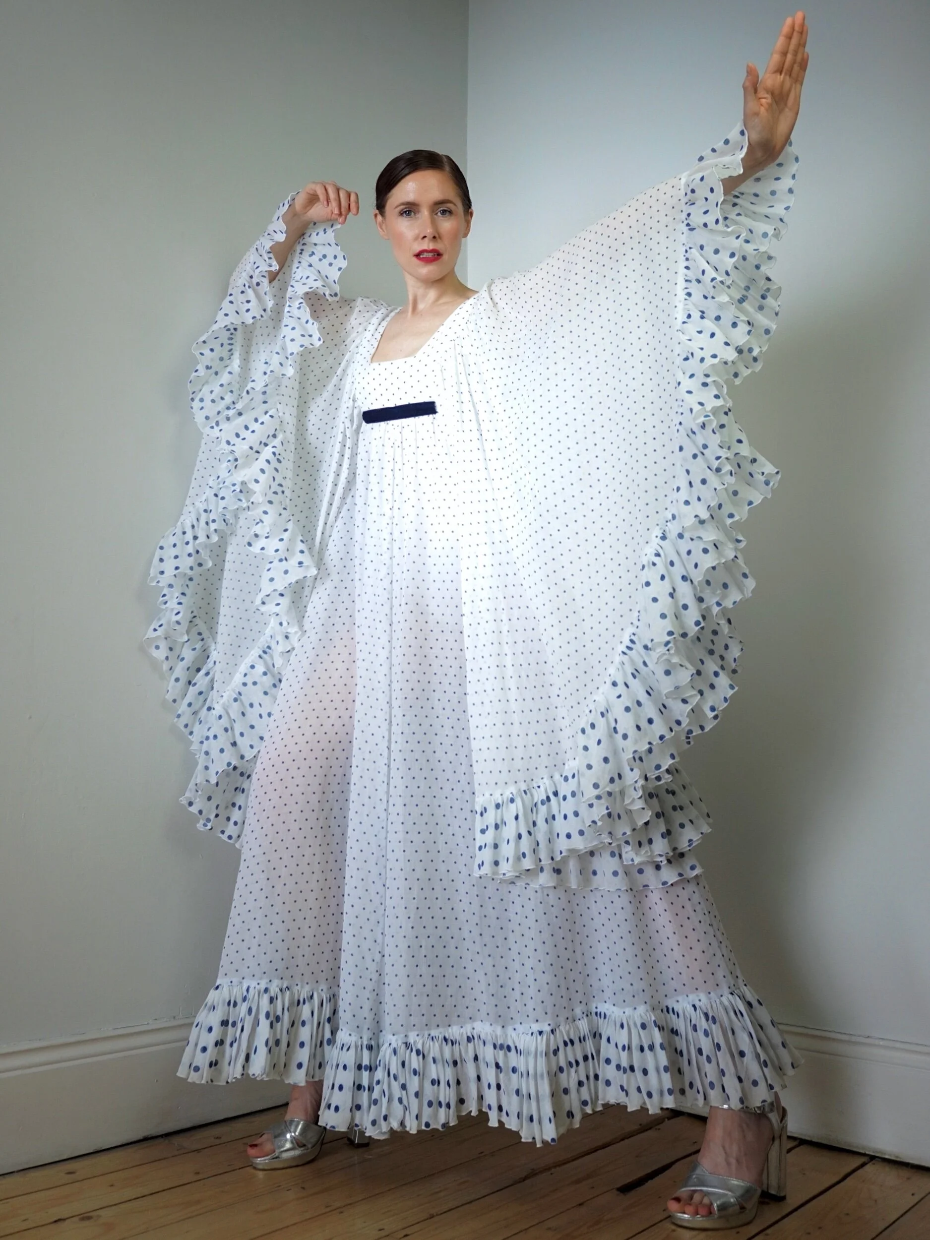 2FE8B1C2-6E13-417C-881E-978932E1CBF1