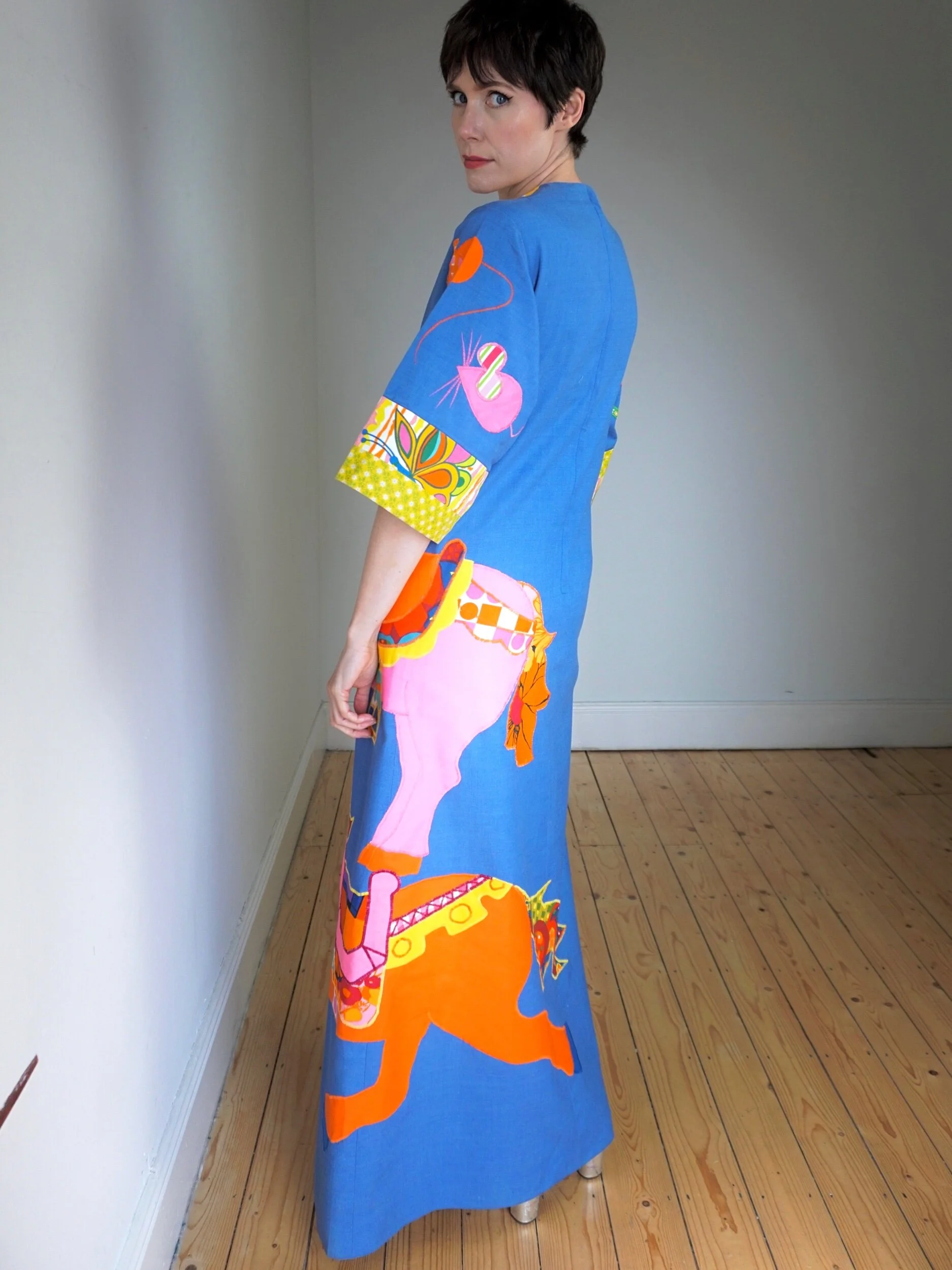 31E90DB7-CEE3-433A-8362-920821F285C5