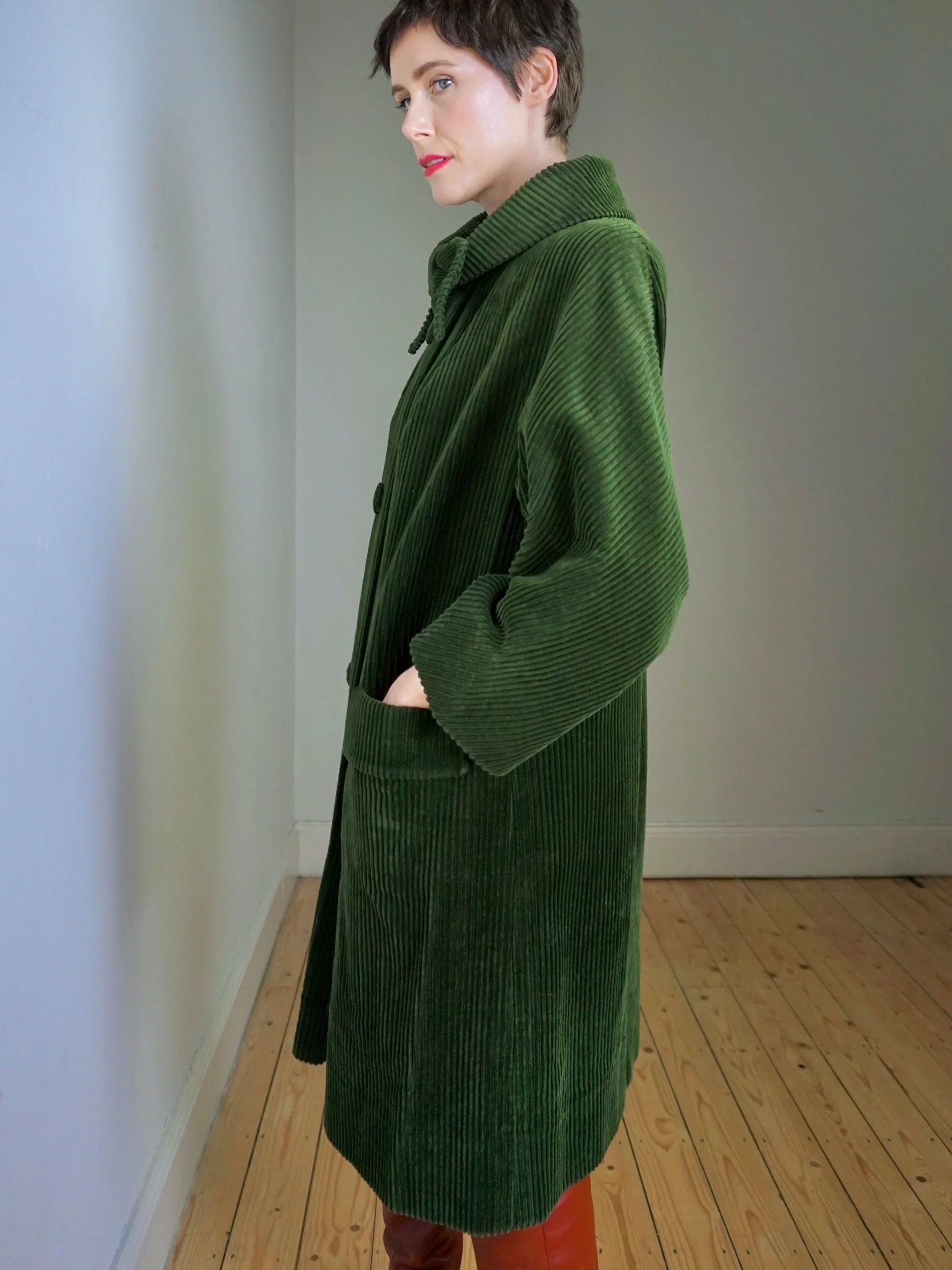 32D0B4B0-4337-45F5-B77C-623E28EAF879