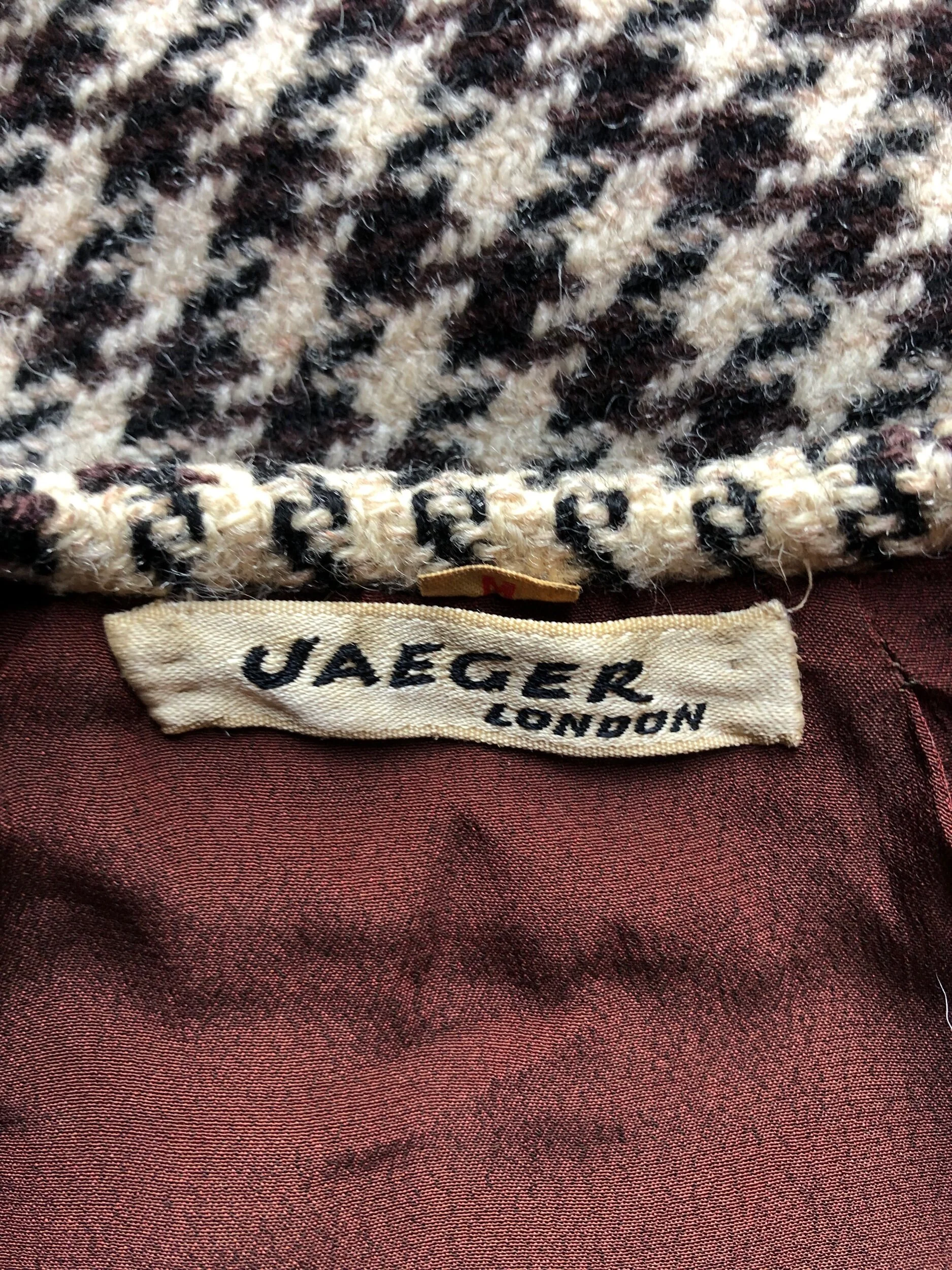 BA99EEB1-DC32-4E80-96FB-958FB6CFBDFC