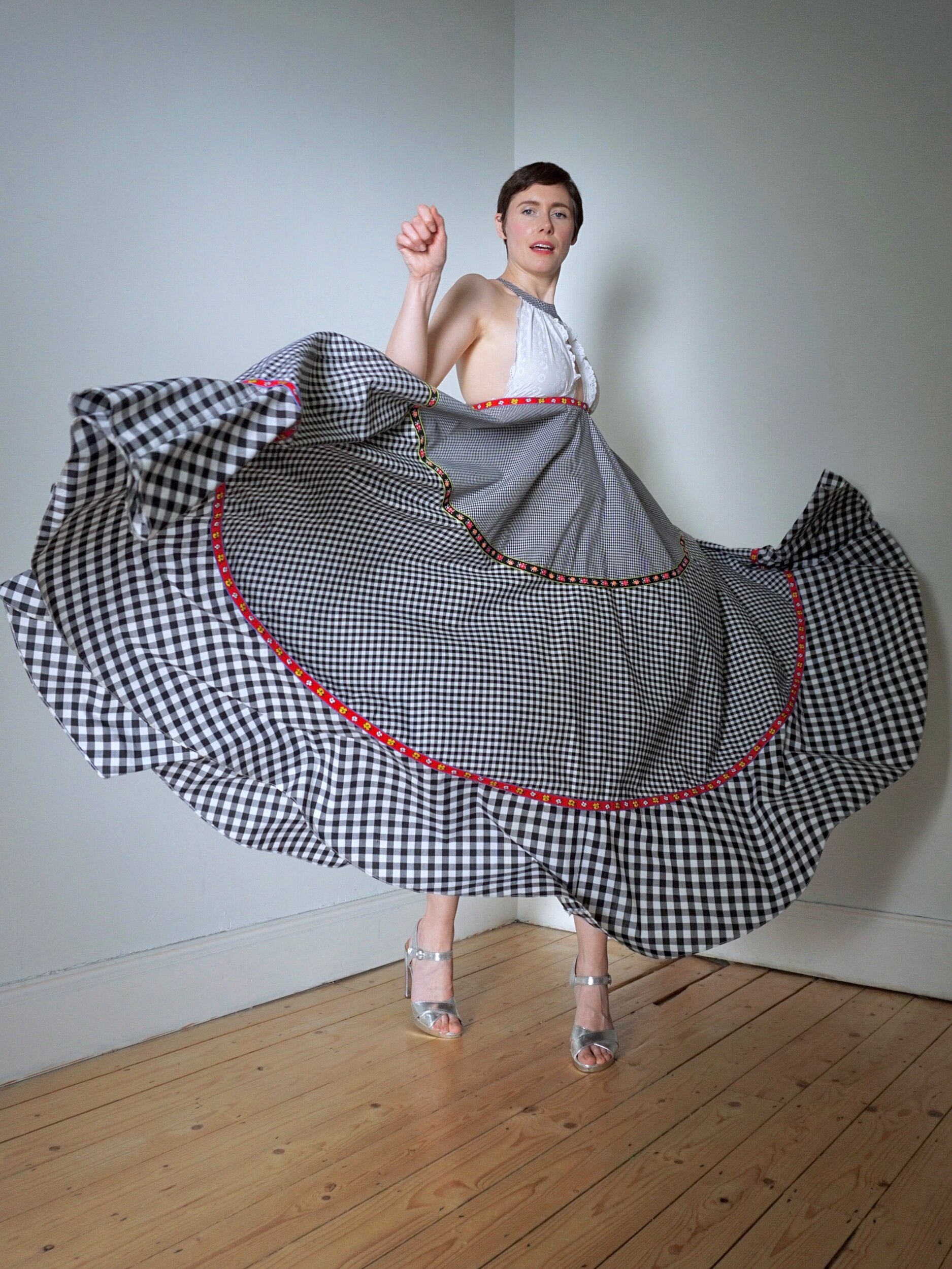 6DF3C08A-D76E-4916-BCB1-3DE4D68A8332