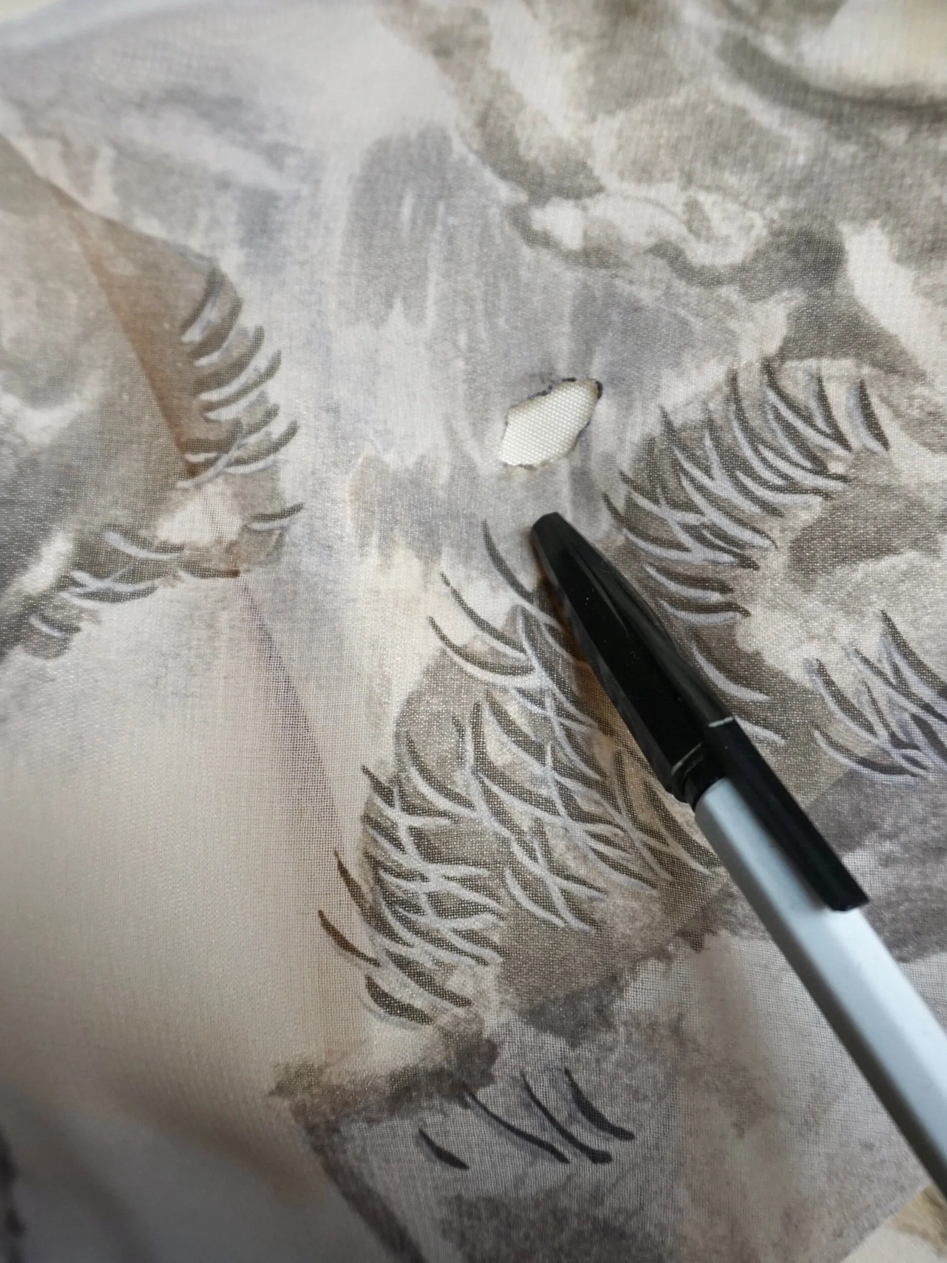 C3CC0DDF-AEEB-43A3-8ED7-256A3C6512F7