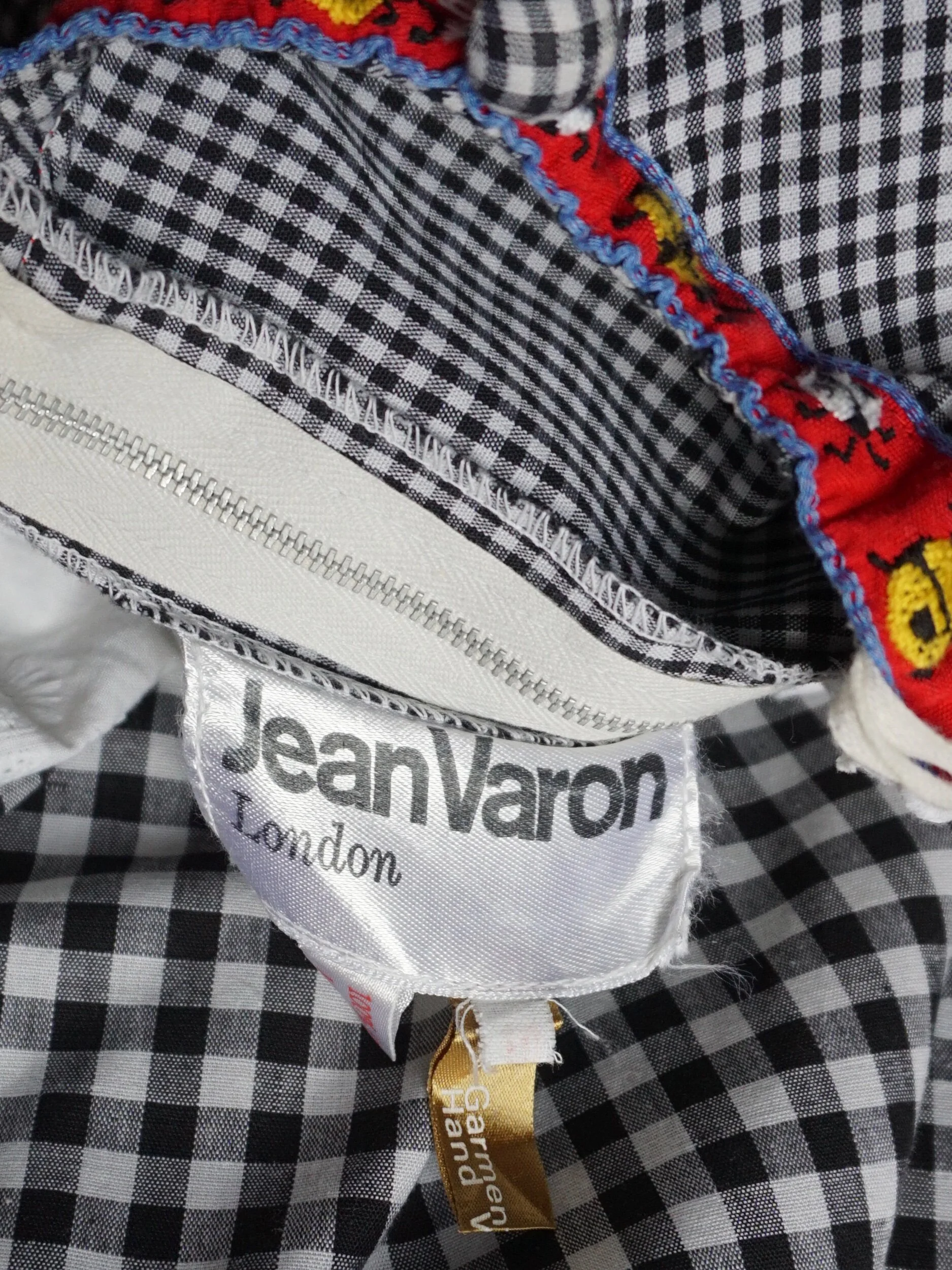 6F878D57-A4EE-43F8-8106-ABD87E513A89