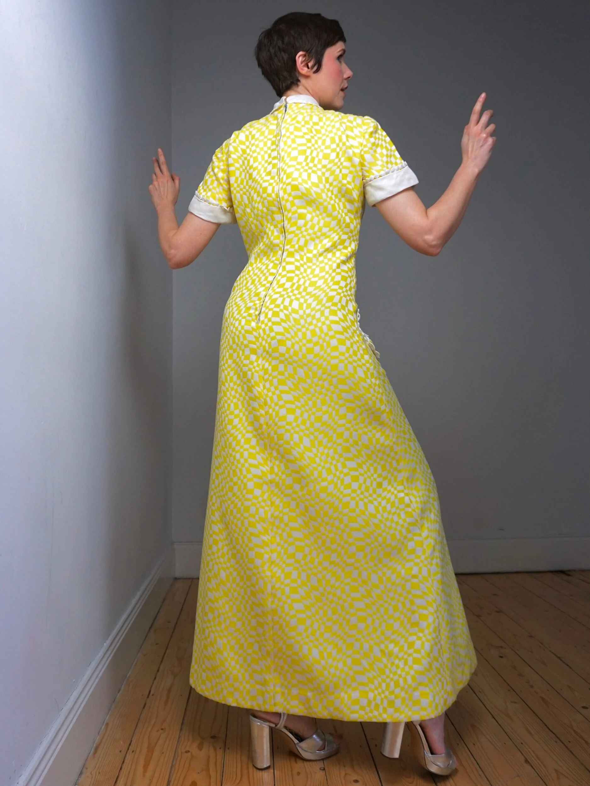 D2455C81-E034-4AAE-BDF6-353603276F44