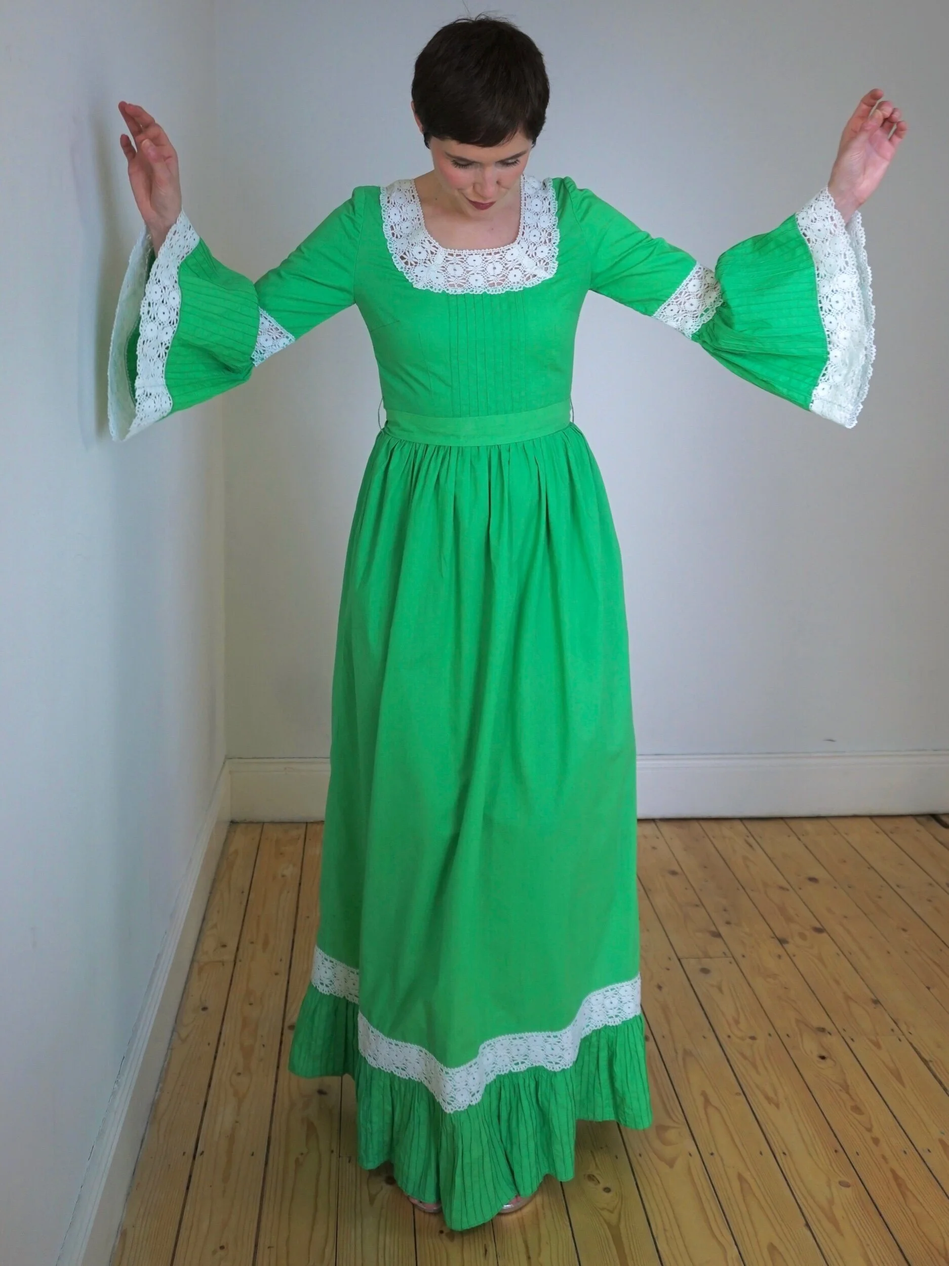 36901E73-A740-4CE8-8AF3-DBC104A073F6