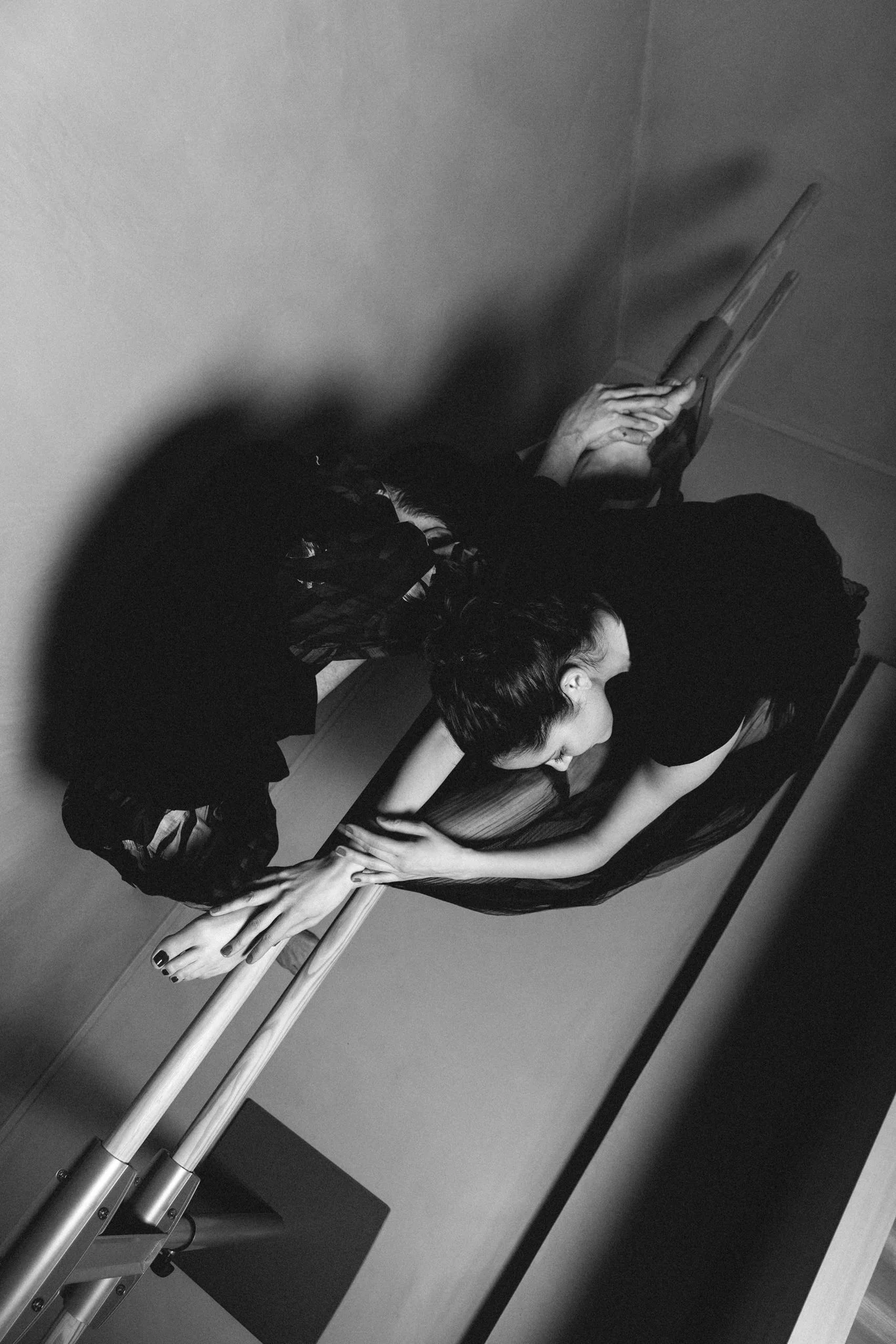 PATHS THAT CROSS FOR MIA LE JOURNAL SAVOIR - FAIRE ISSUE N°16