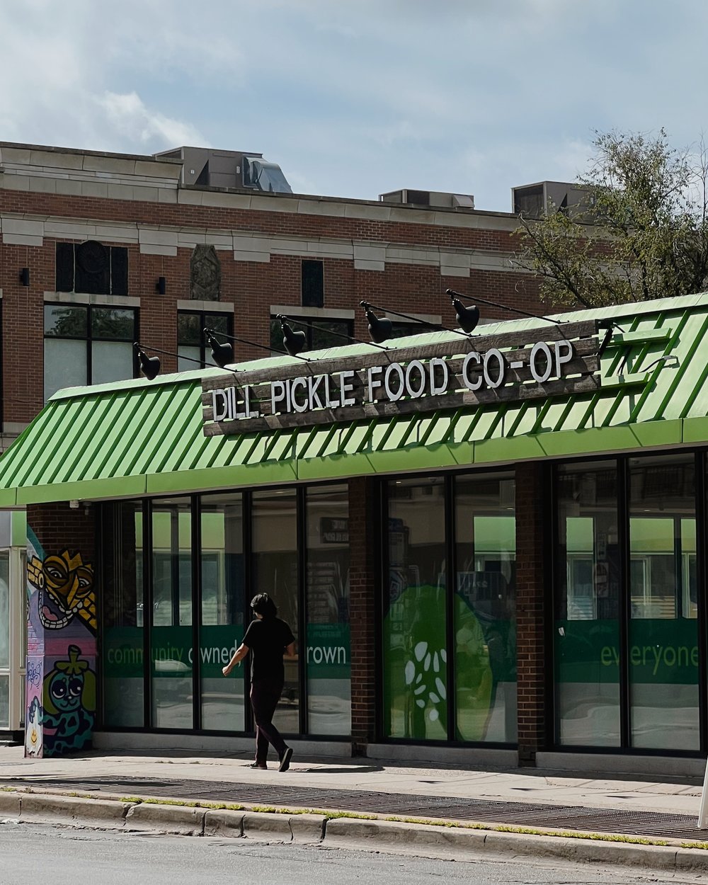 logan-square-chicago-dill-pickle-food-co-op.JPG