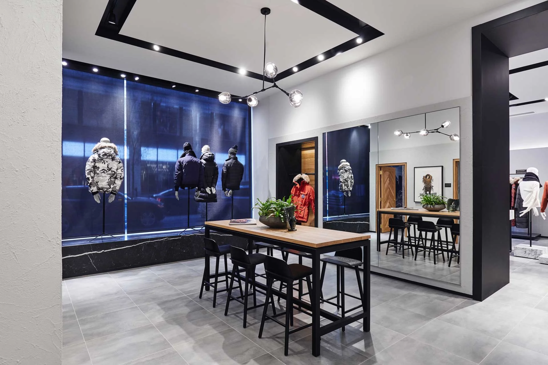 CaseStudy-CanadaGoose-Montreal-04.jpg