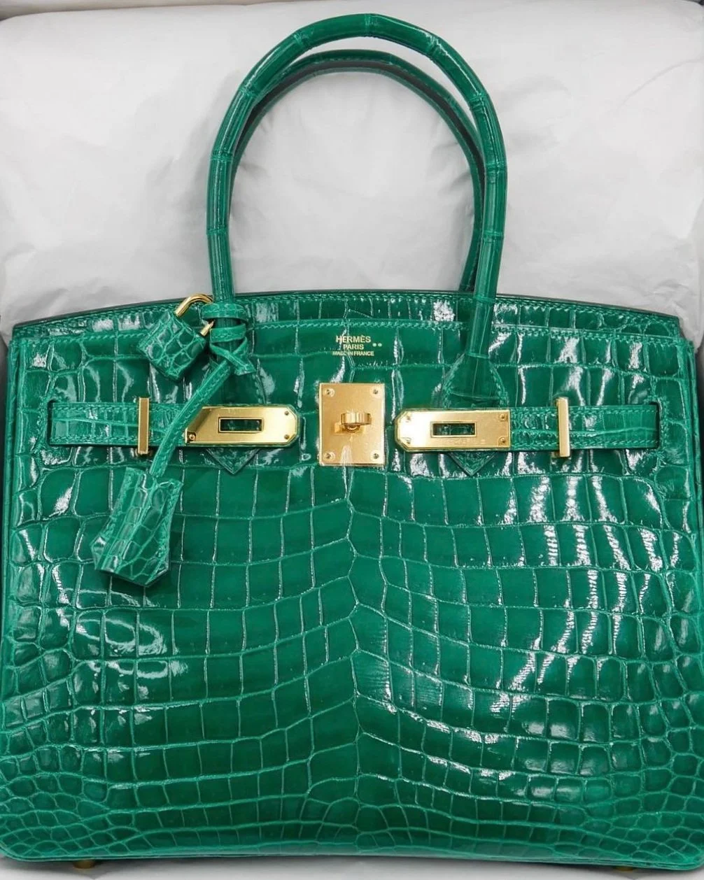 Your Ultimate Guide to Choosing the Perfect Size Hermès Birkin Bag