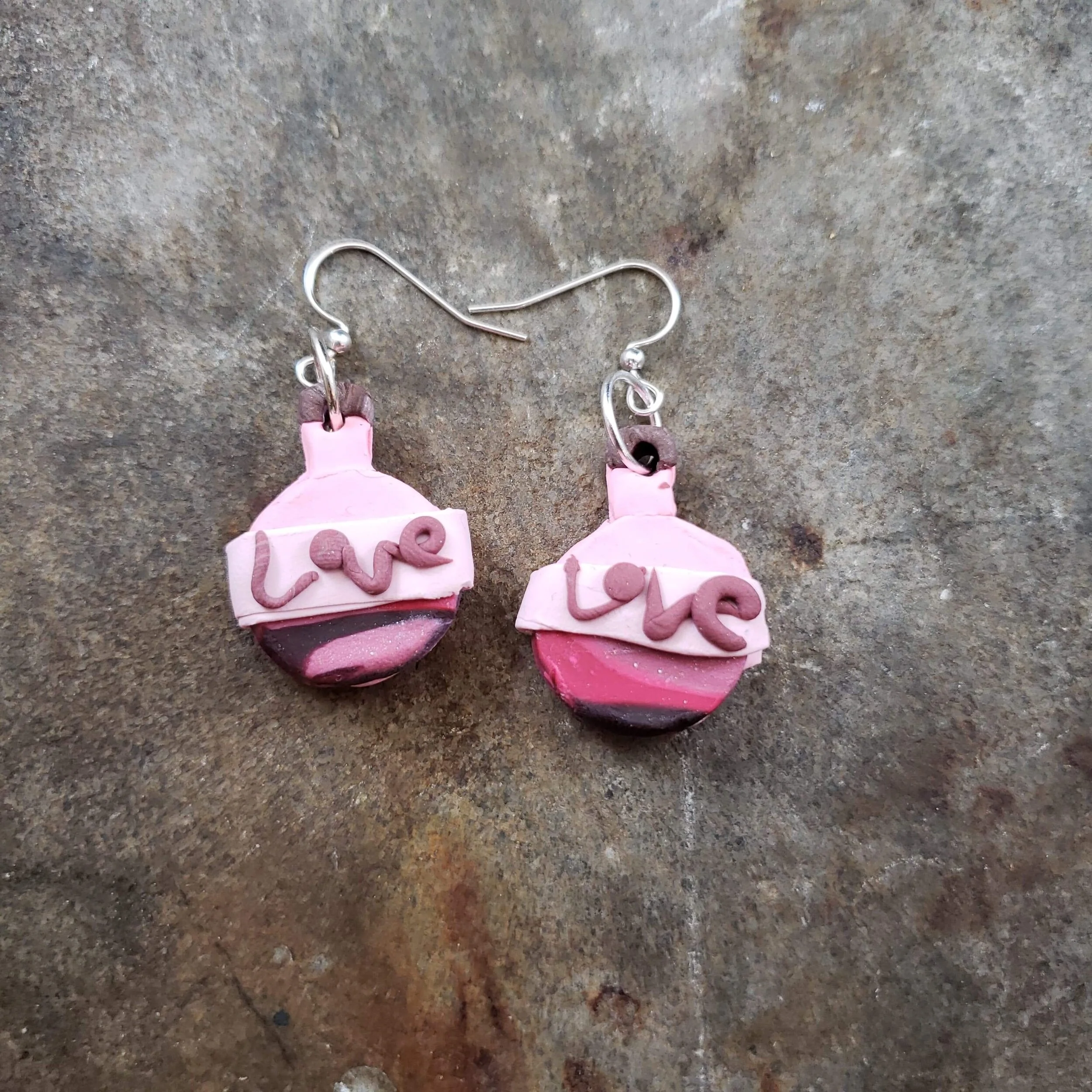 9B235C98-CEF0-4DBD-8272-8603139D0EE1