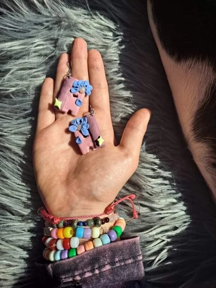 F732E71E-5233-4BCB-BC9F-B45940F696E2