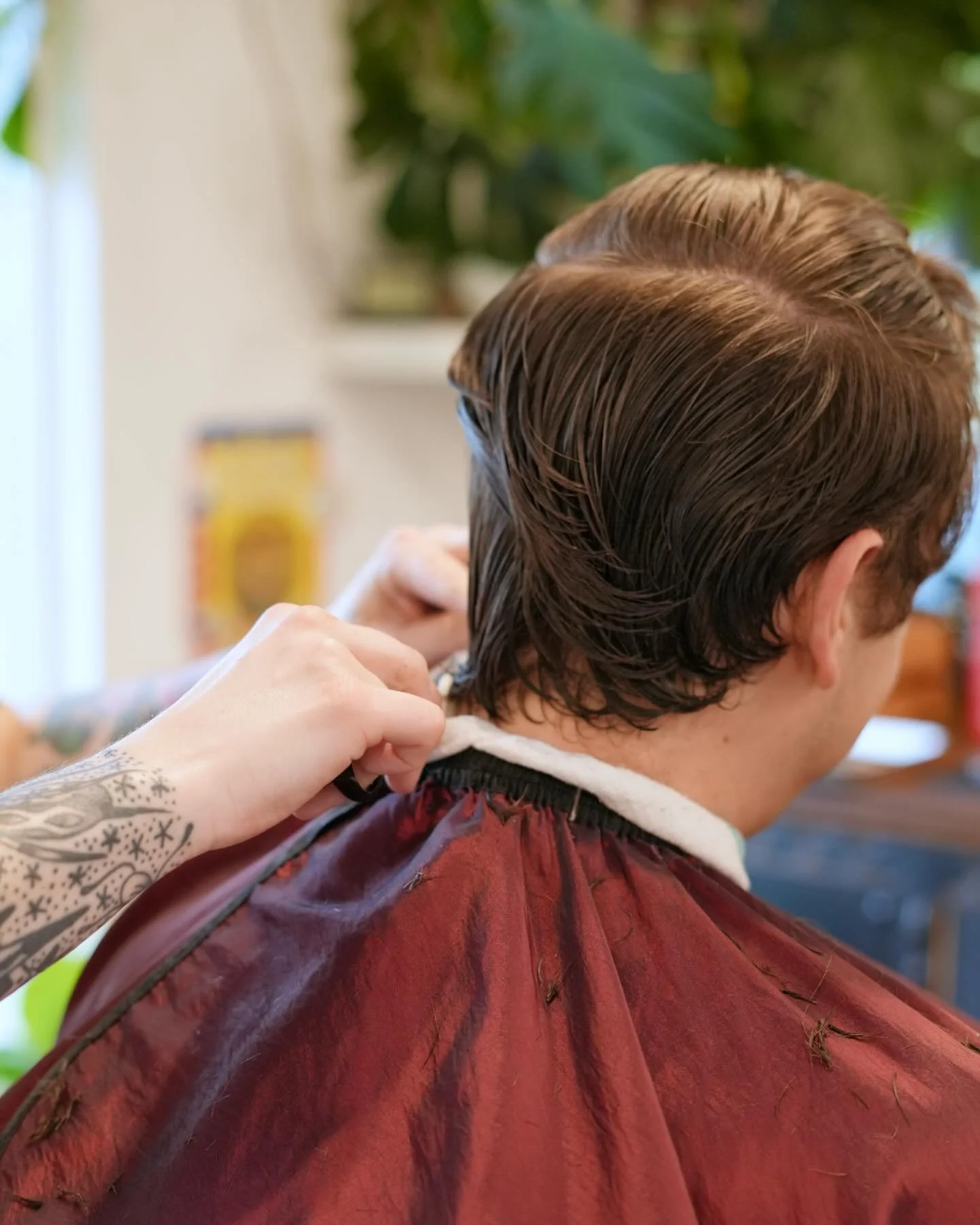 @mel__hastings has been with us for almost 2 years! To know Mel is to love them, and we are so lucky to have them on the Born Free team. Check your emails tomorrow morning for an important update from Mel. ❤️

#phillybarber #philadelphia #philadelphi