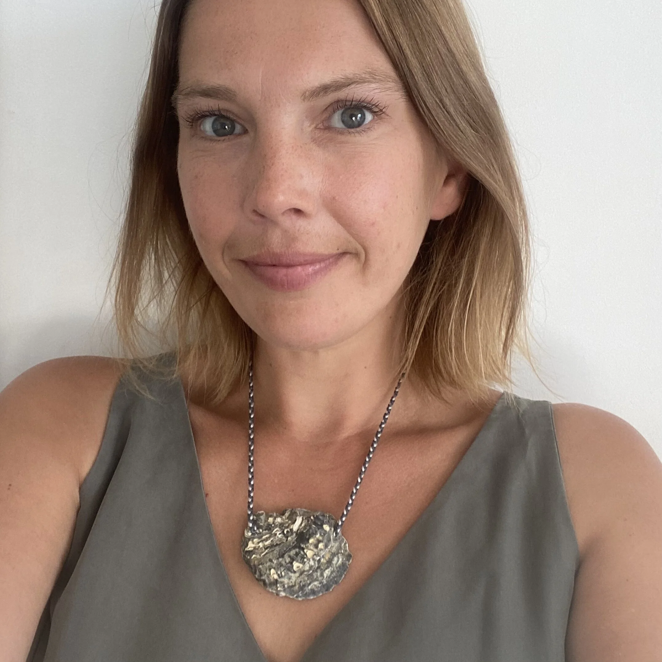 B95D5883-9984-4927-A963-FCC93597405D