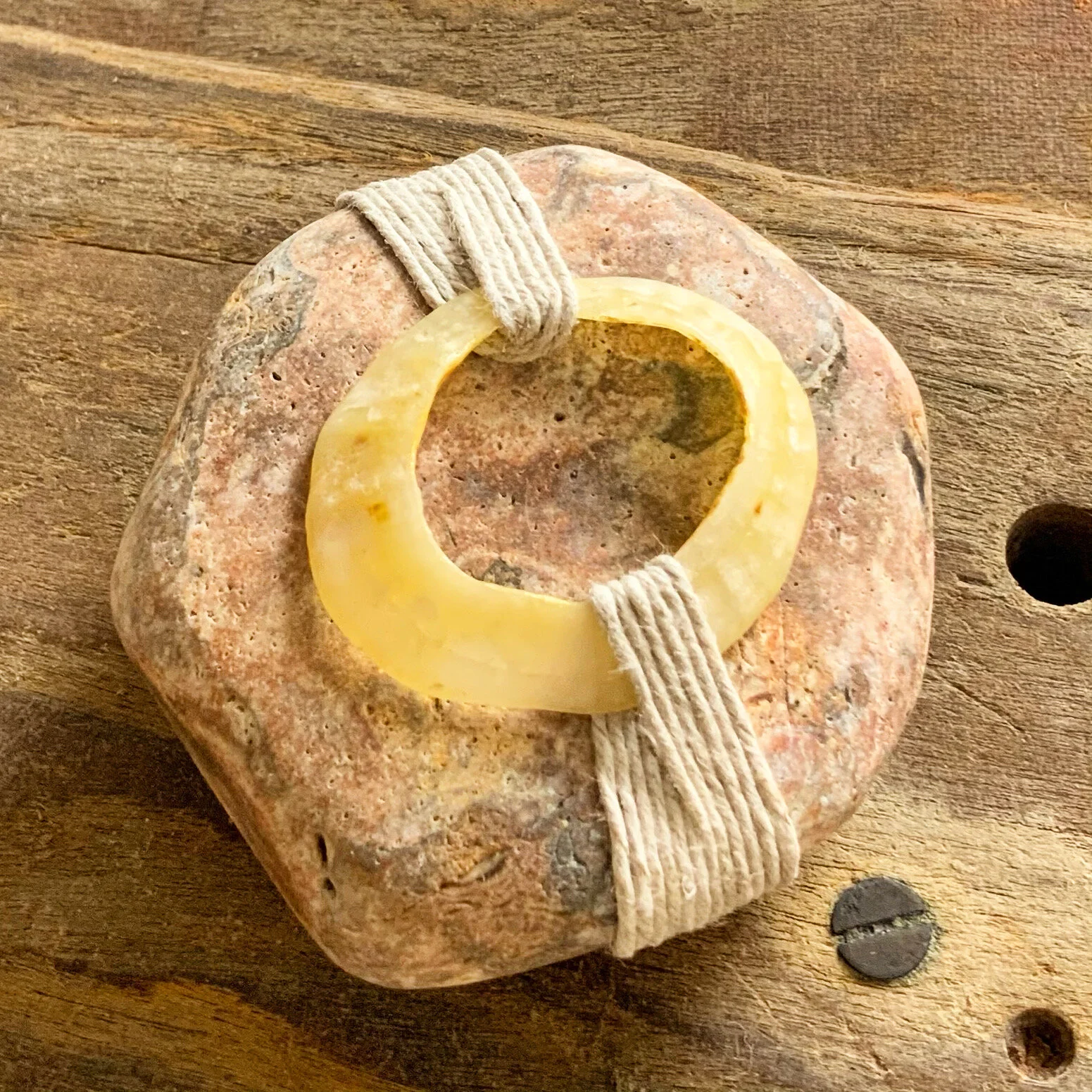 9B0AA64B-2FE6-4F42-9960-758C26F8DAB1