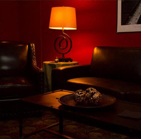 lounge-photo match.jpg