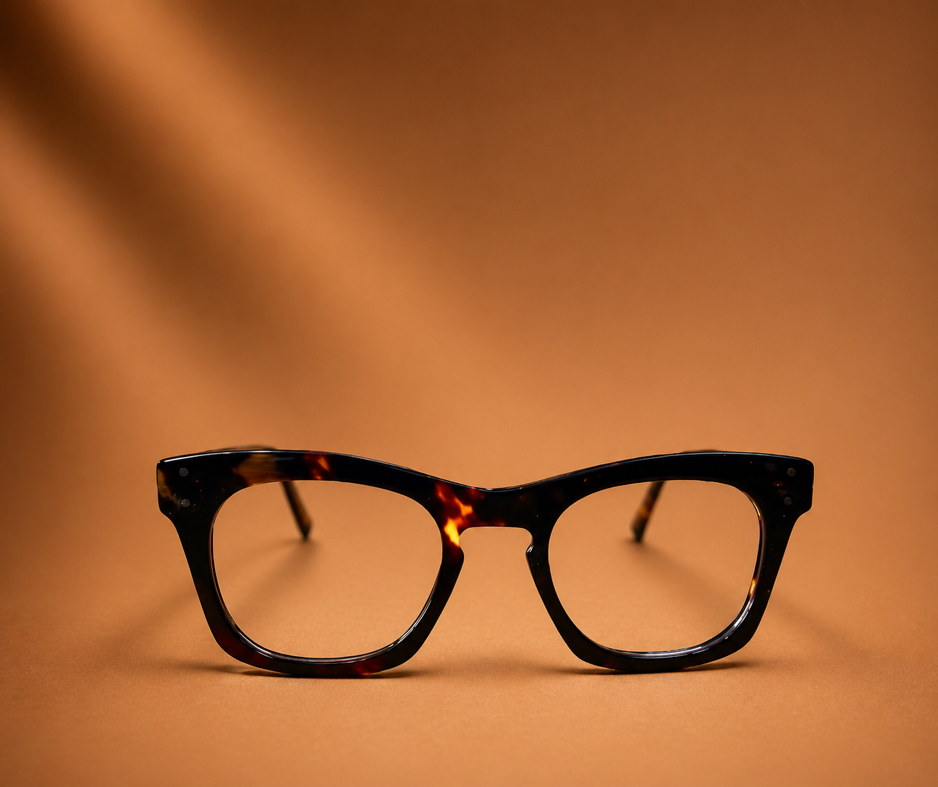 AMBER KEYHOLE 2290
