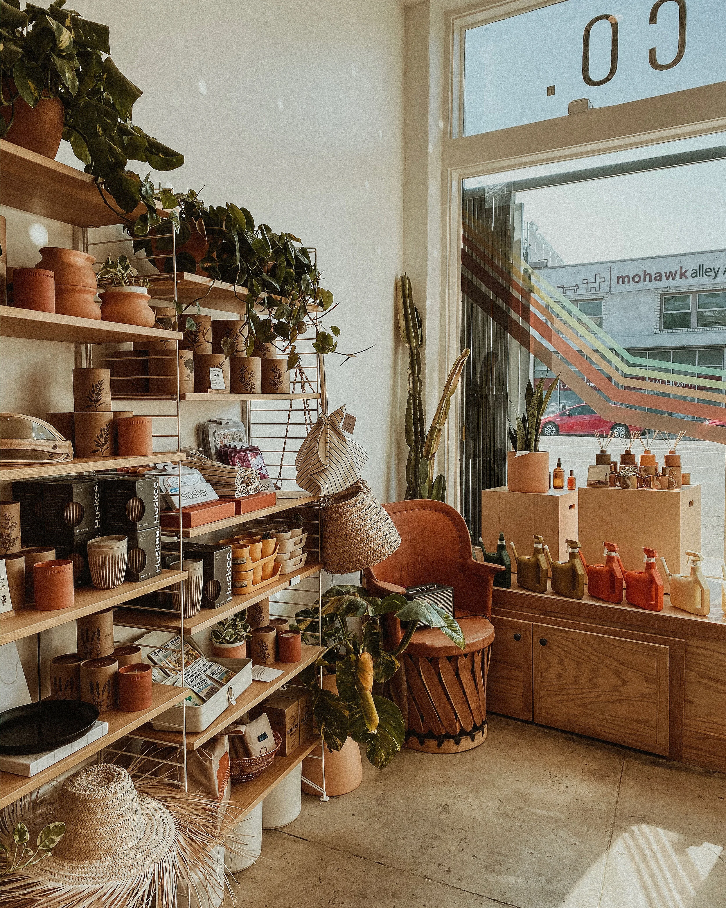 A Walk Around The Neighborhood: Echo Park