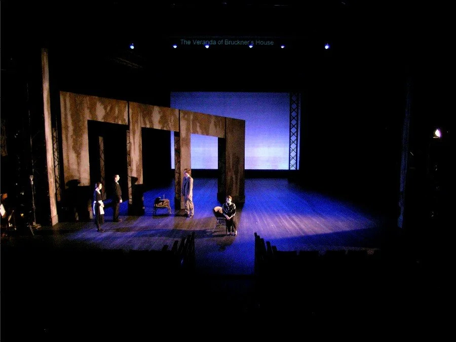 17 Veranda at EndResize.jpg