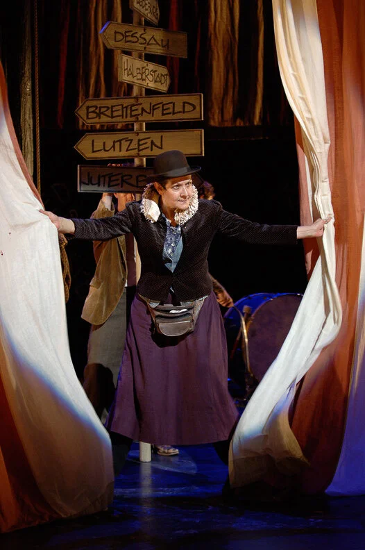 Rachel+Hauck_Set+Design_Mother+Courage+2 copy.jpg