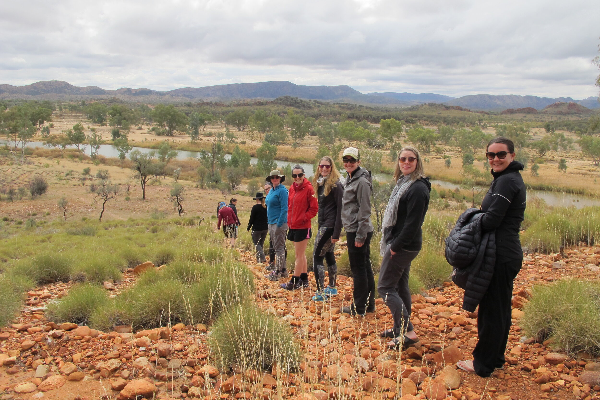 group at Finke river.JPG