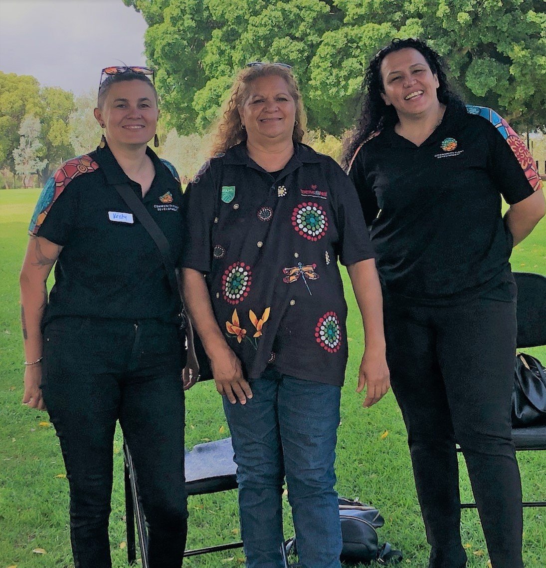  Senior Community Development Officers, Kristy (left) and Sharon (right) with Alice Kearing who gave a Welcome to Country. 