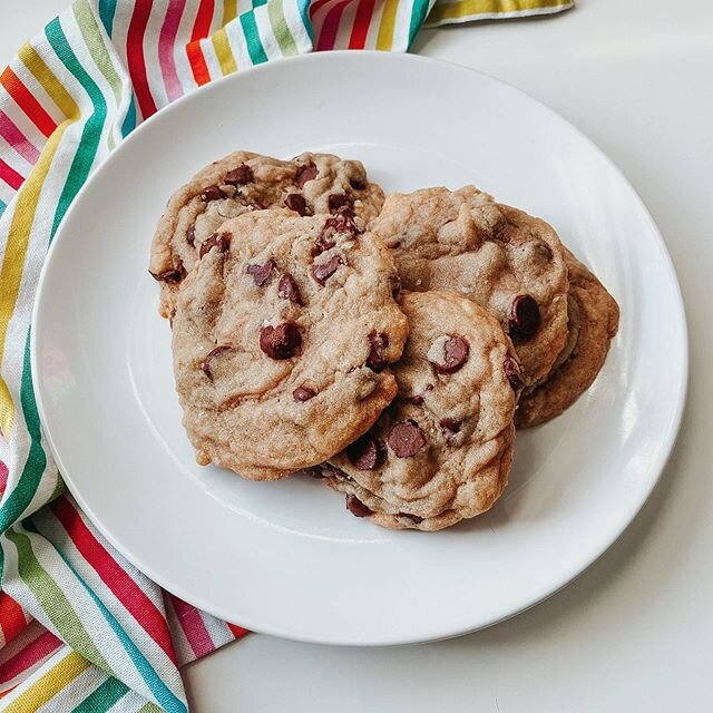 One ingredient in these cookies might have changed the game of my future batches! Check my TikTok @artiffact to find out what it is 😝. These chewy chocolate chip cookies were perfect for National Chocolate Chip Day. This recipe is definitely a keepe