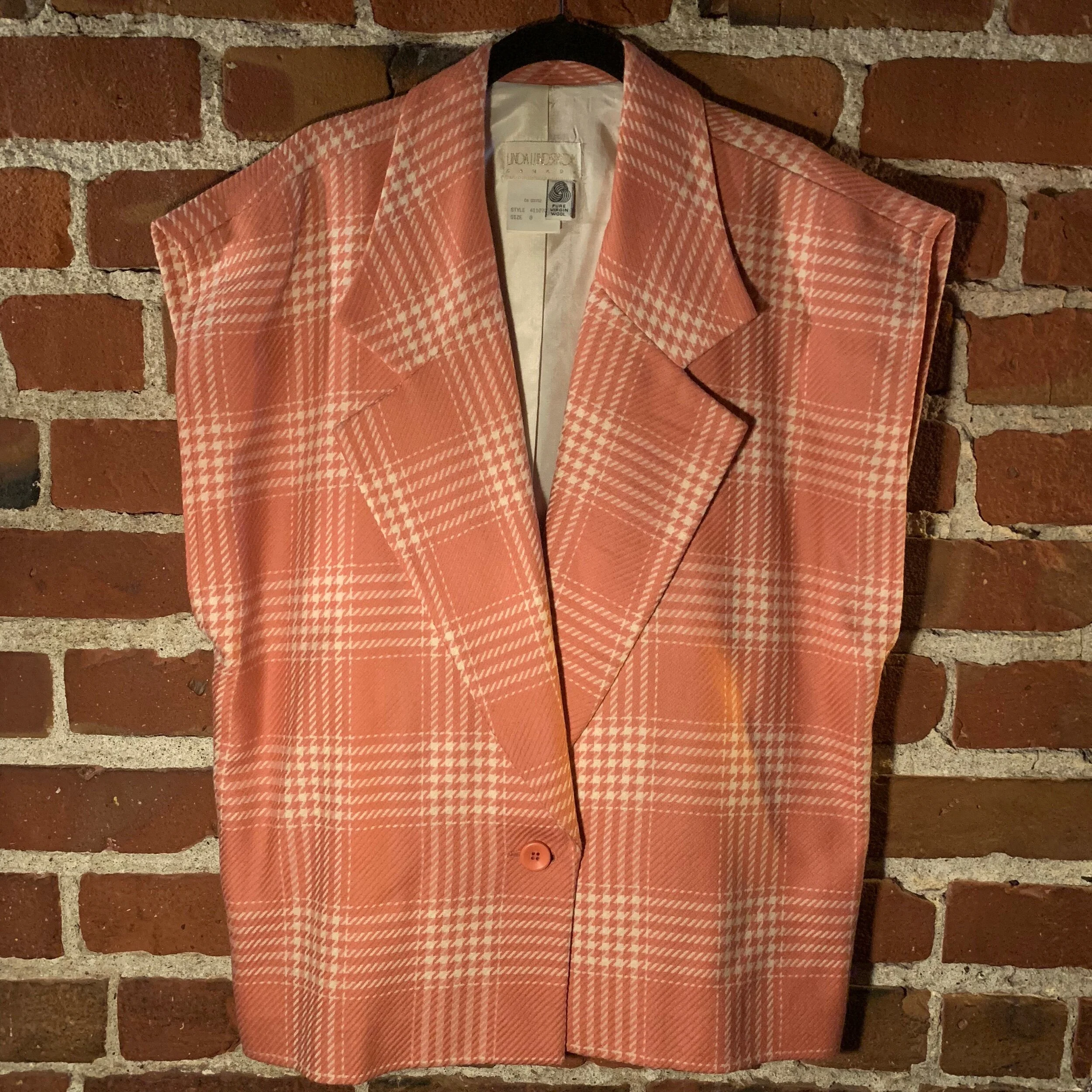 F0A2DA0C-B62B-4C0D-AD7E-BBD6A497BA64