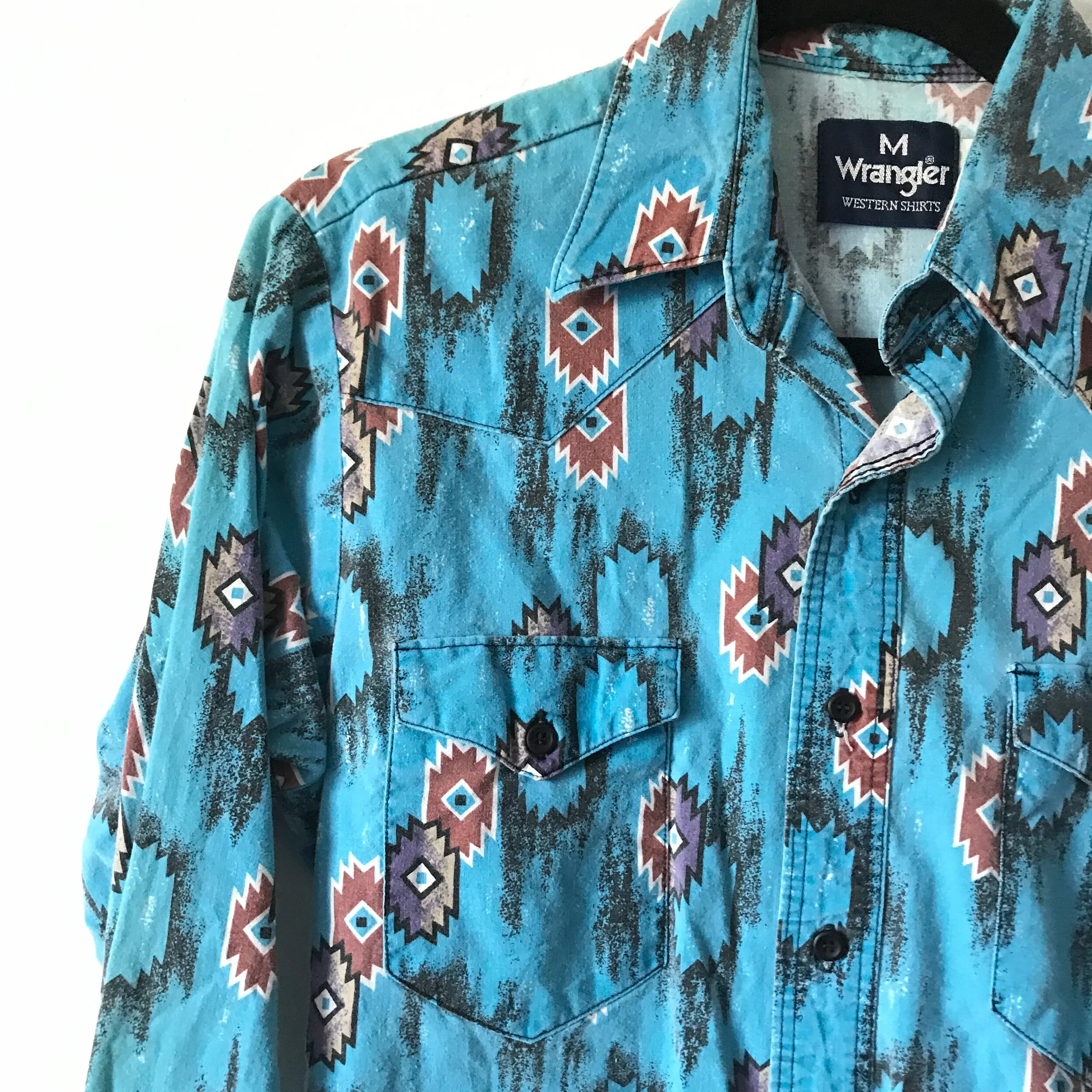 C75A2DCA-C396-4222-8AAB-98CCBCB8334D