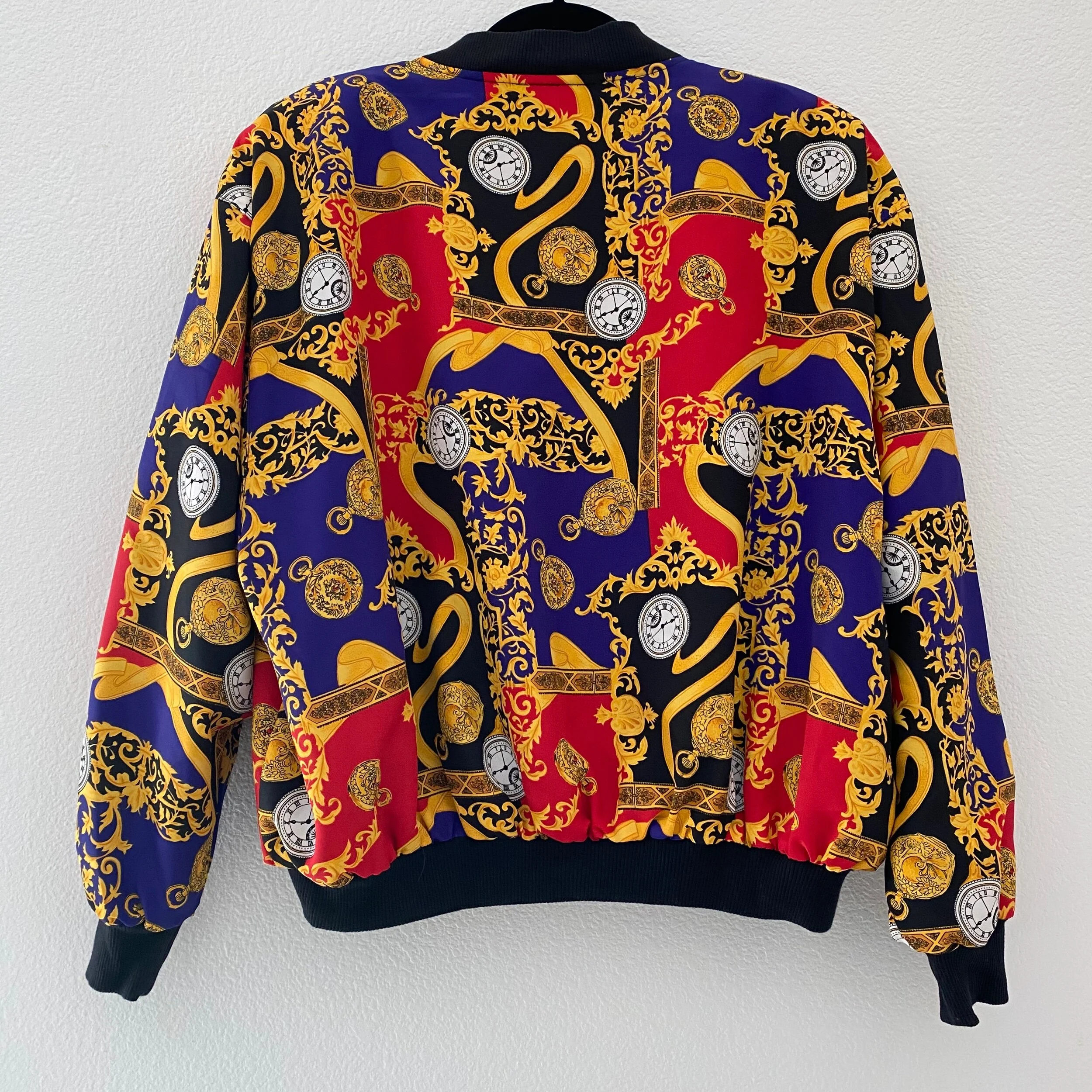 1D9722CF-9A9A-42AE-BBE2-000B5CF003F5