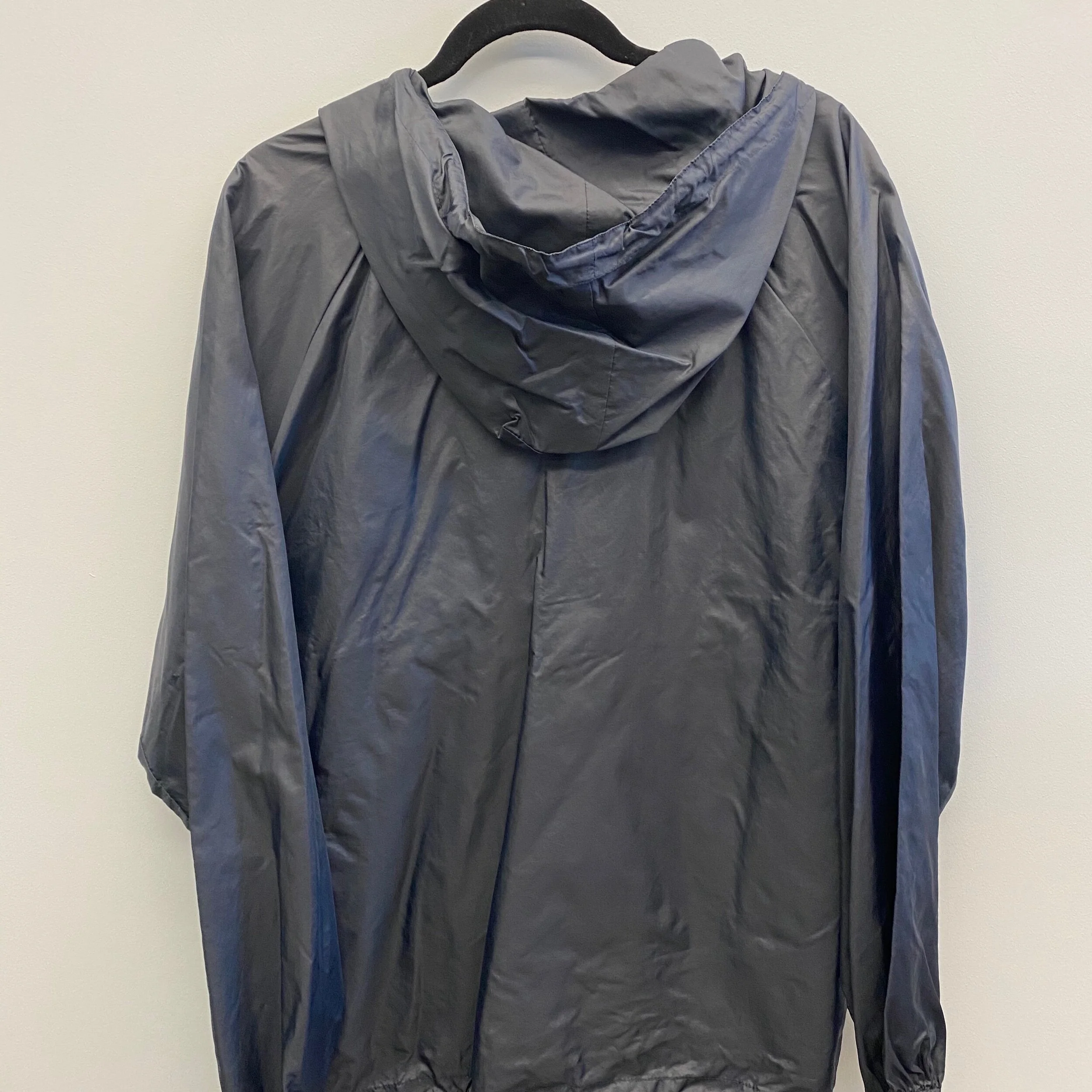 586DBD41-788A-44ED-BEC7-44F68C125D31