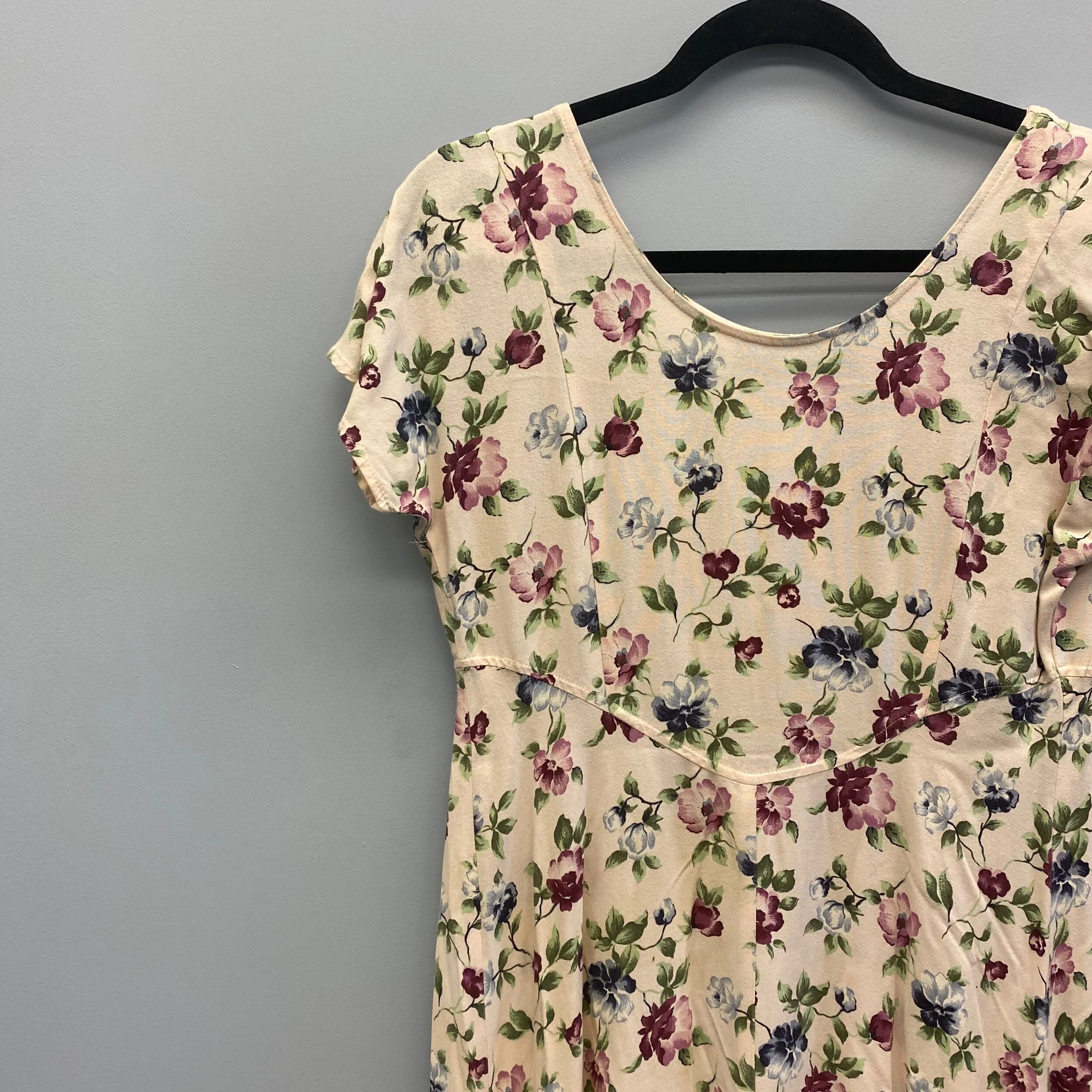 4B6FA747-3755-477C-9575-8C52D32FAE0C