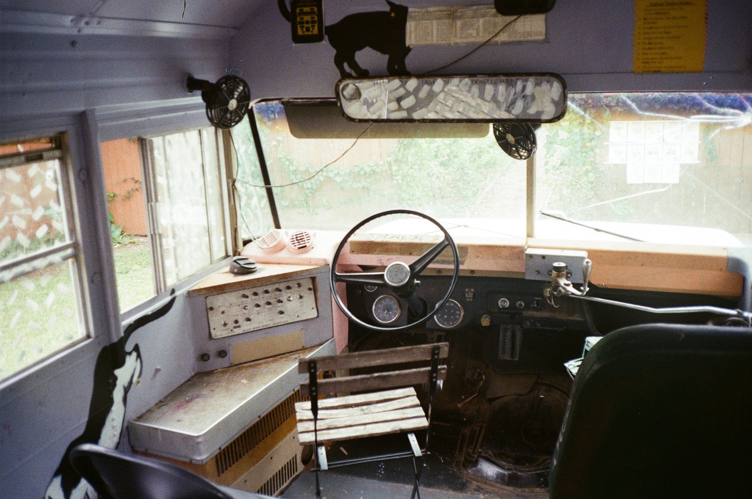 74489898_1170891_76f9aa8bb2cd60f8a7758984cff7ef13_full.jpg