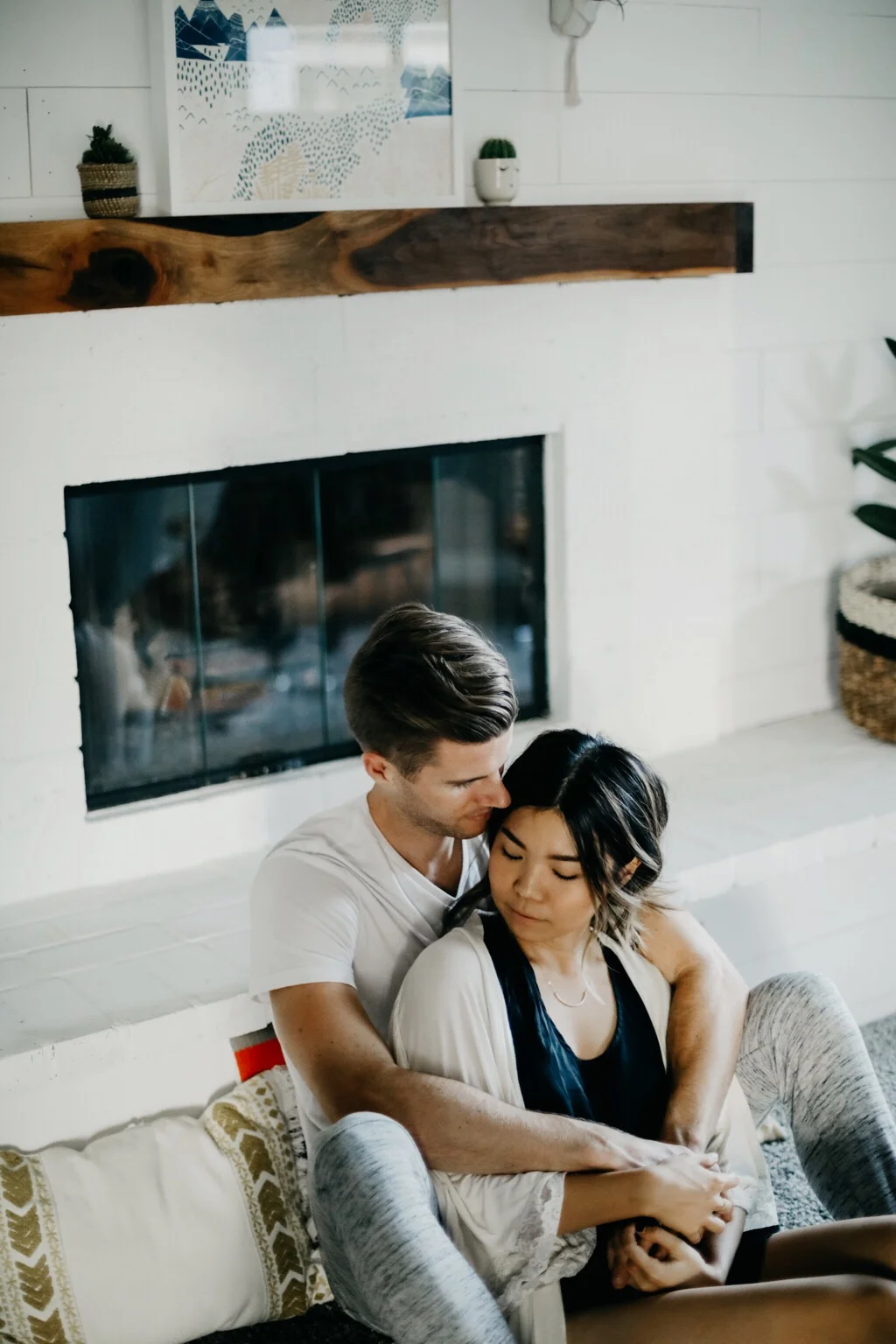 Intimate Home Photo Session (+ sneak peek of our home)