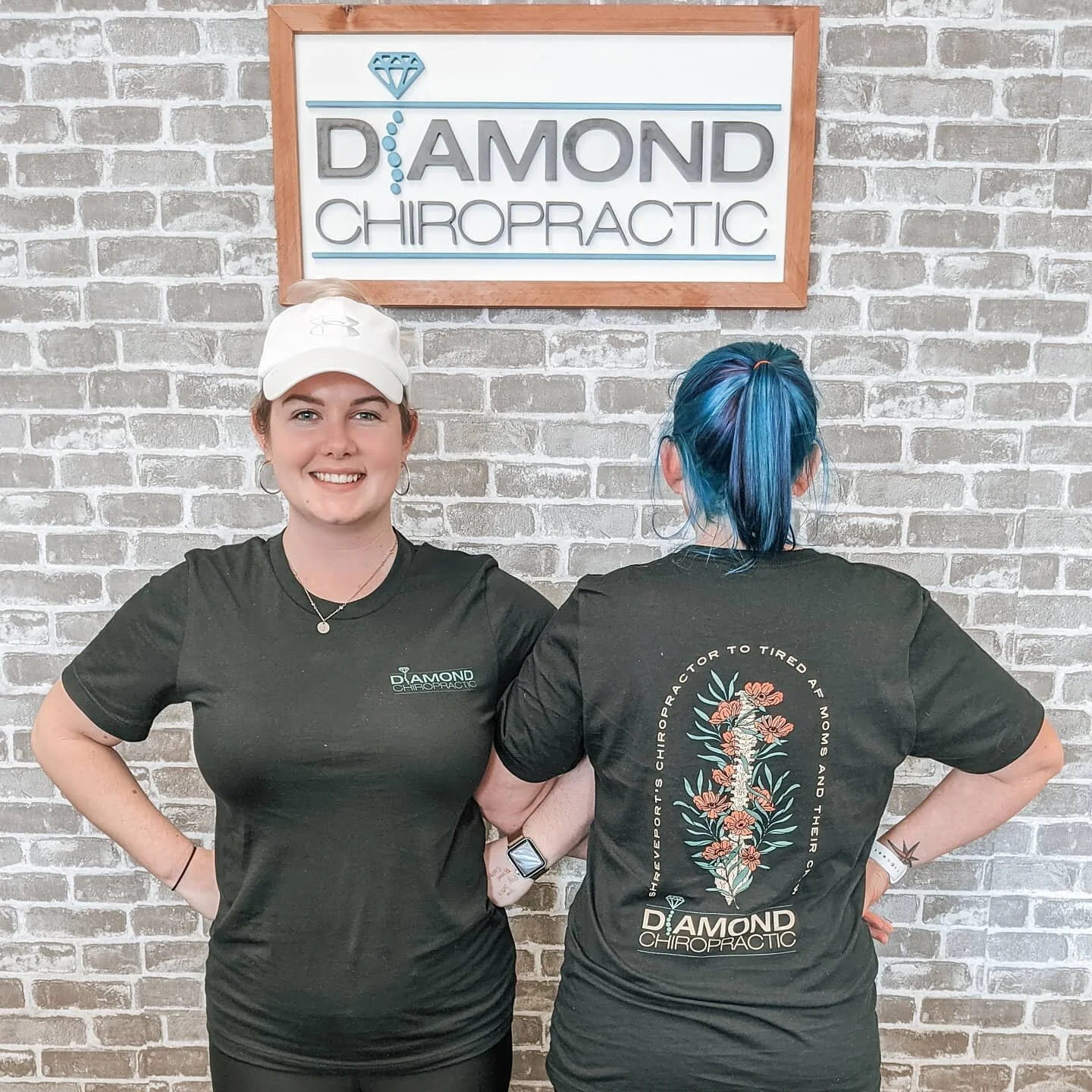 GIVEAWAY! New year, new shirts...and we want to give you one! Like this post and share it in your stories with a little sentence on what chiropractic has done for you. Don't forget to @ us! We will randomly pick three winners to rock our new shirts d