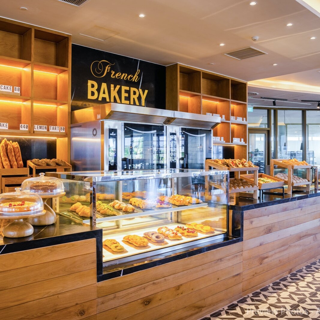 French Bakery ⟶