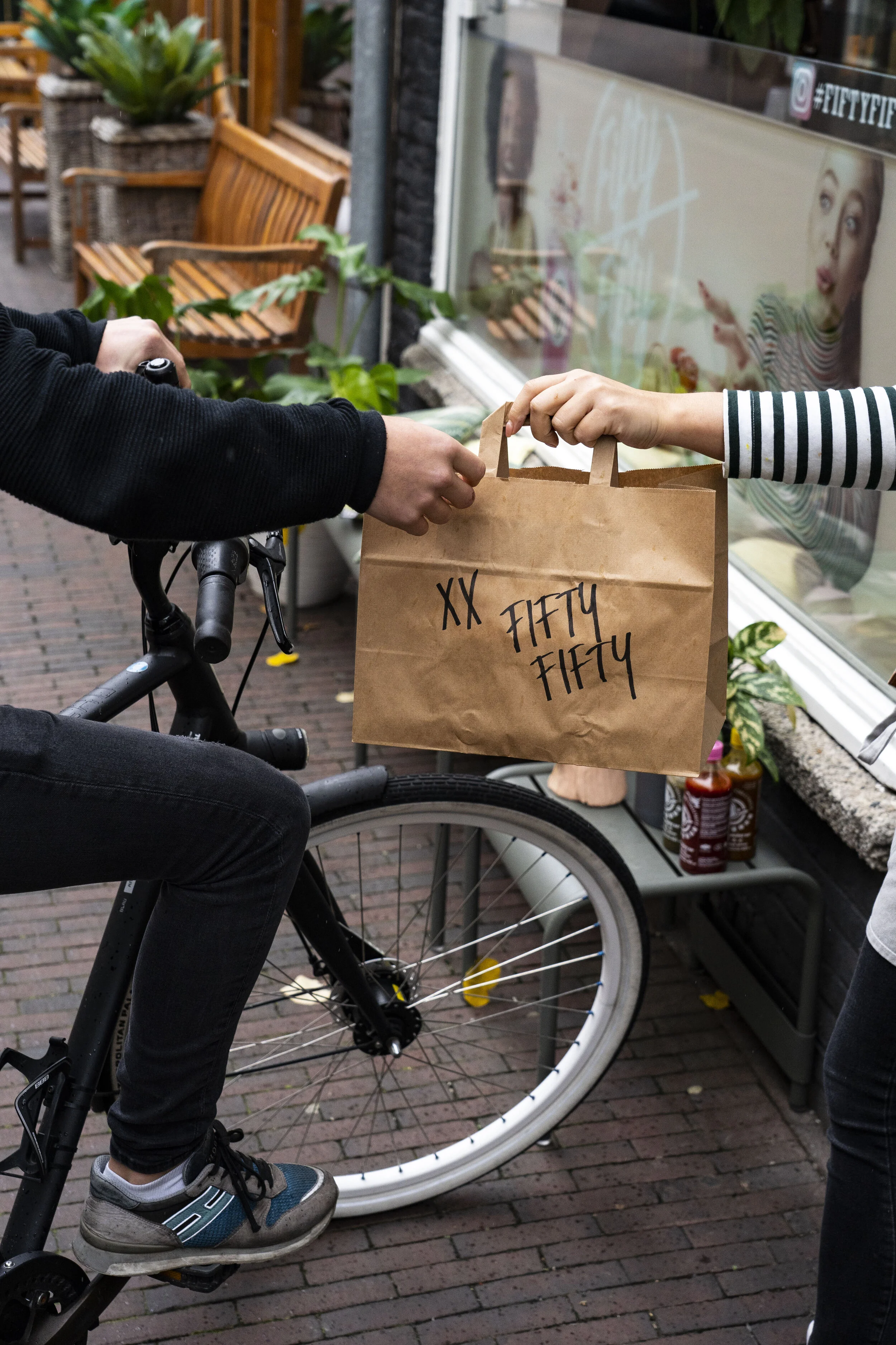 Take-away of laten bezorgen
