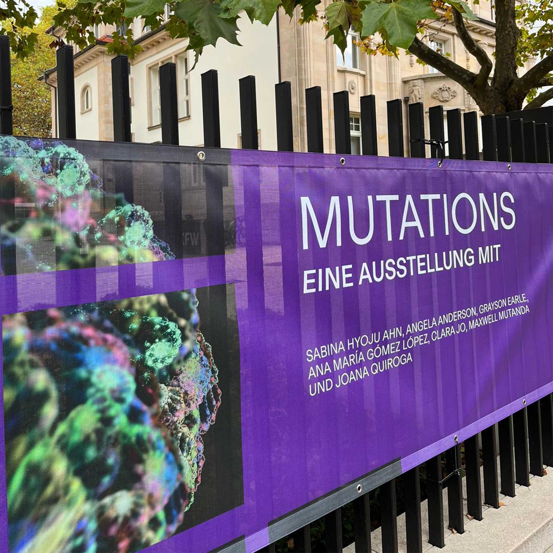 Bureau-Mitte-069-KfW-Stiftung-Banner-Gestaltung-Ausstellung-Mutations.jpg