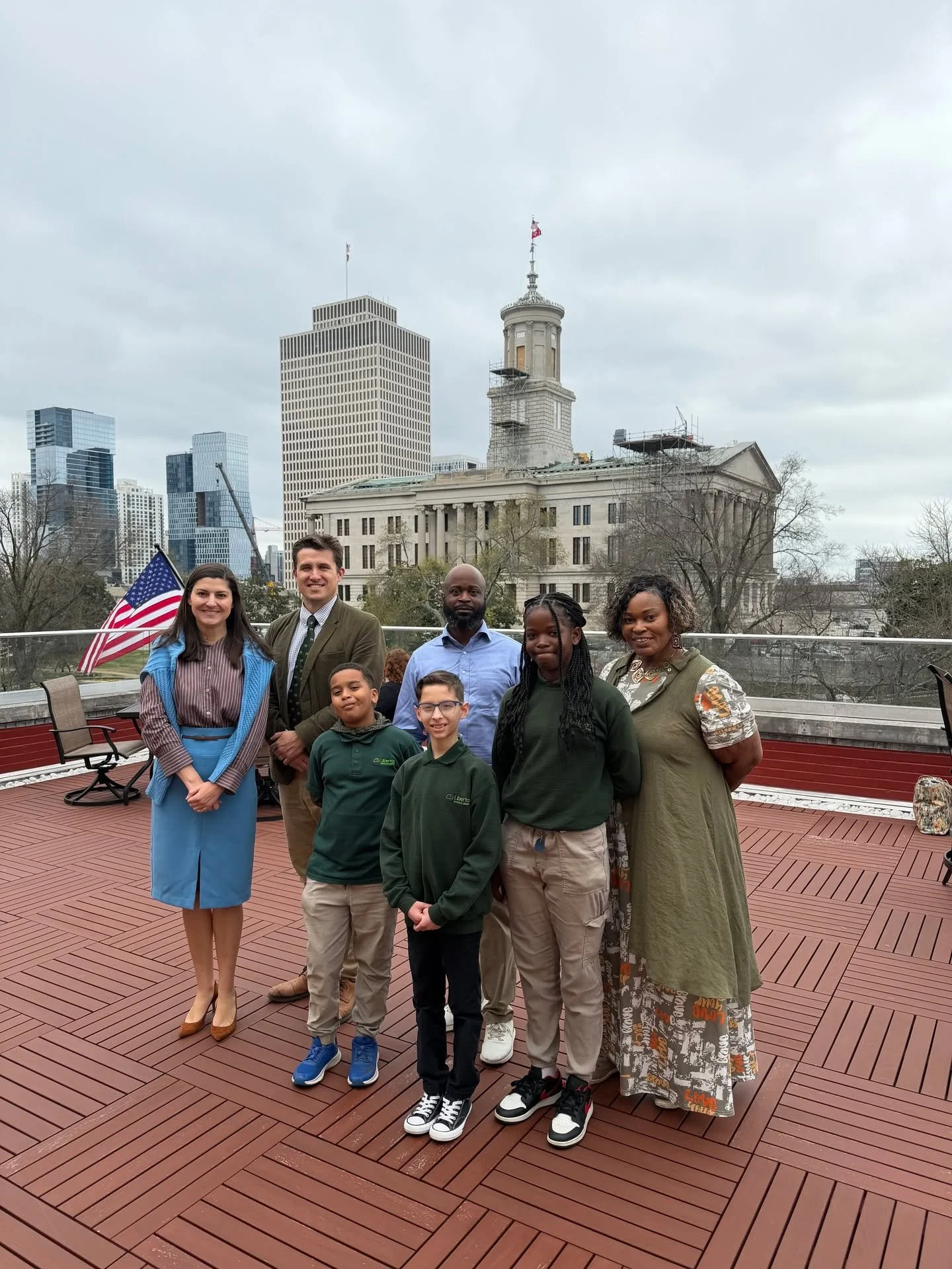 Recently, a group of middle school students and parents traveled with our Executive Director, Bob Nardo, to the Tennessee State Capitol in Nashville to share the importance and unique impact of public charter schools like Libertas.

We were glad to c