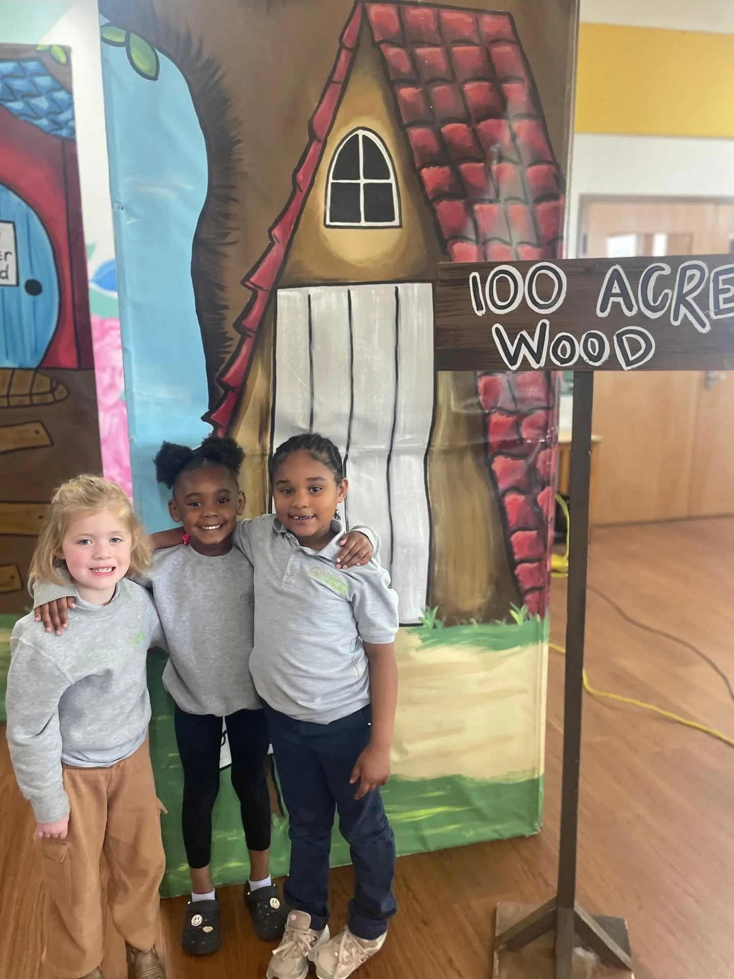 Thank you to @playhouseonthesquare for bringing Winnie the Pooh to Libertas and sharing a wonderful performance with our primary students. 🍯