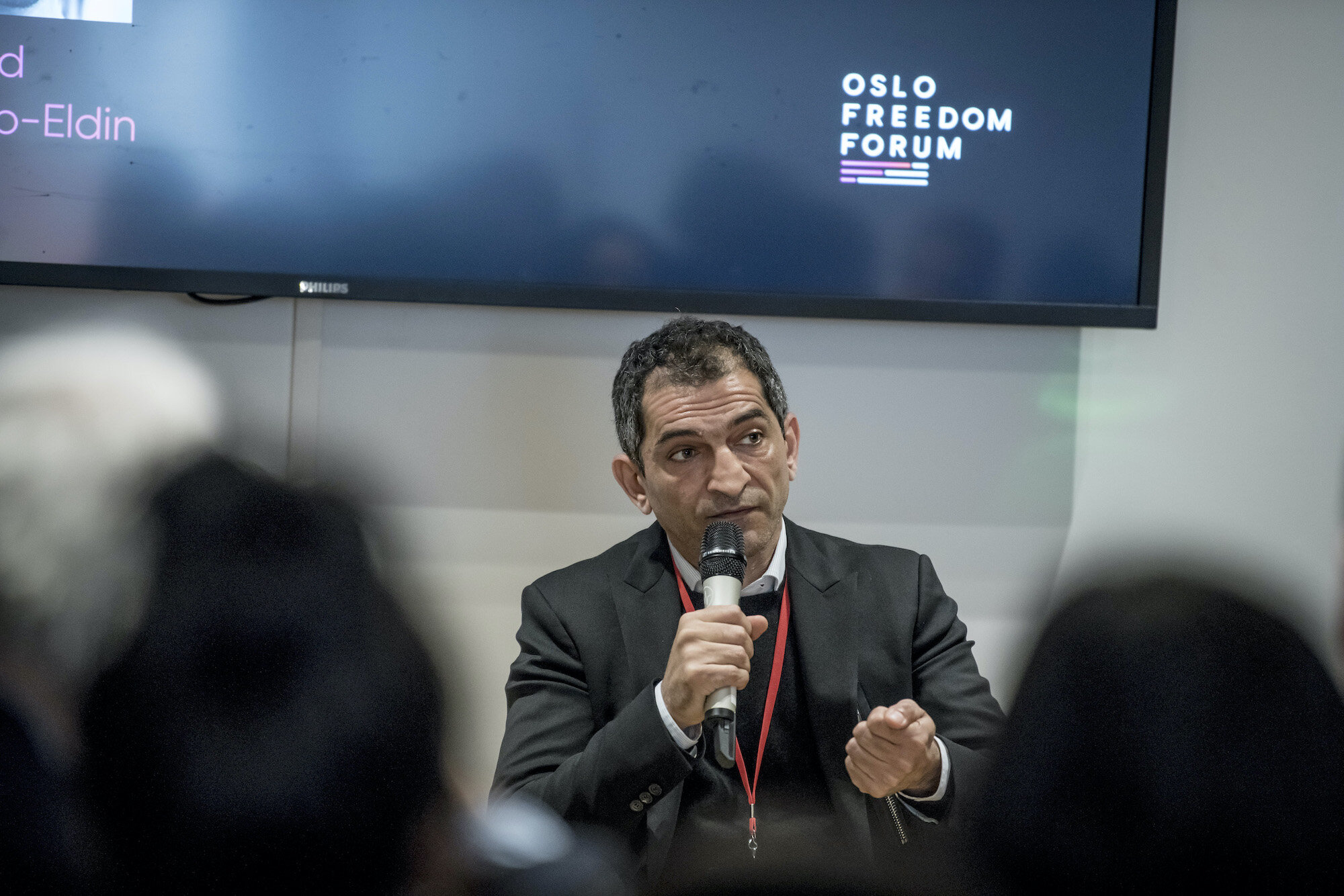 The result was an intimate and interest-based learning environment for the journalists, activists, business leaders, and students in attendance.