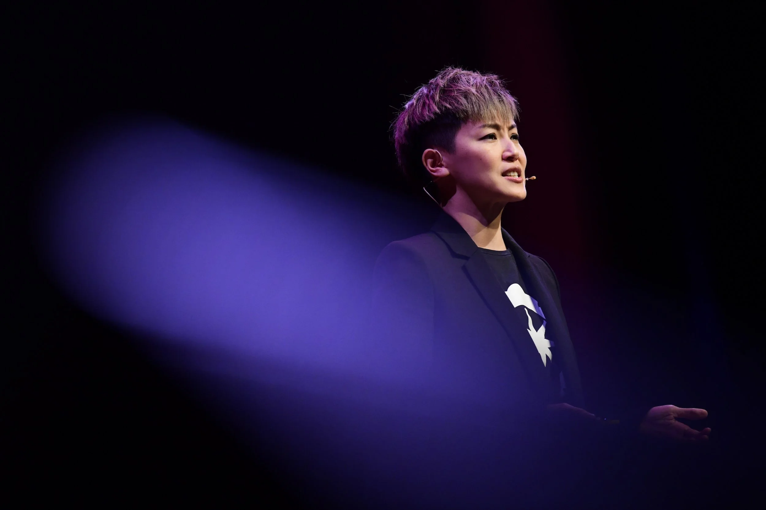 OFF19 - Denise Ho.JPG