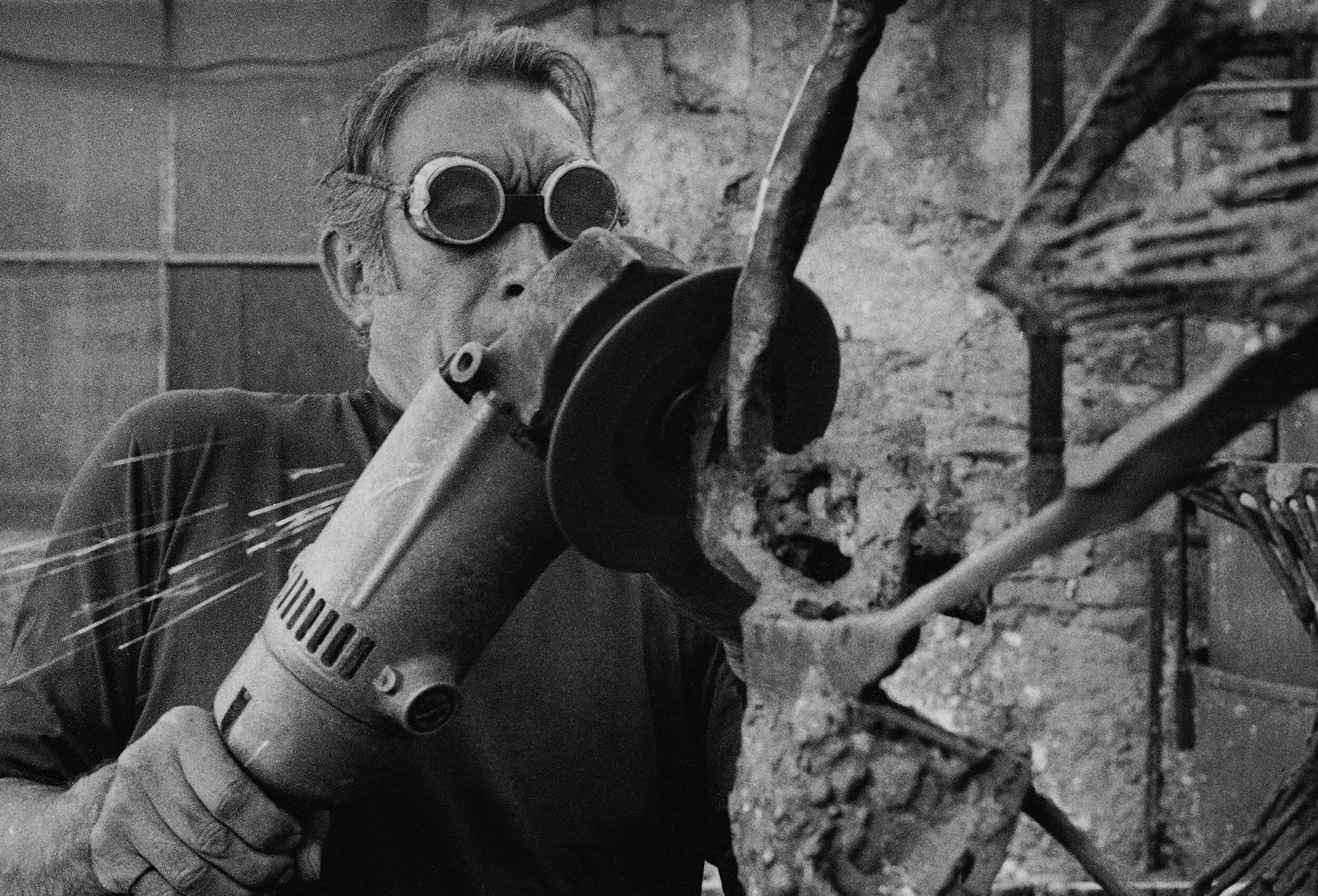 anthony_quinn_intro.jpg