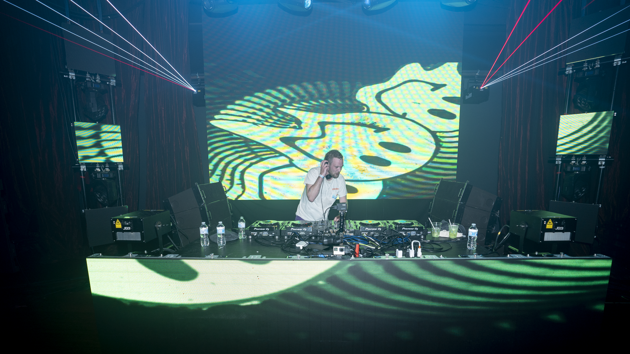 rusko_100.png